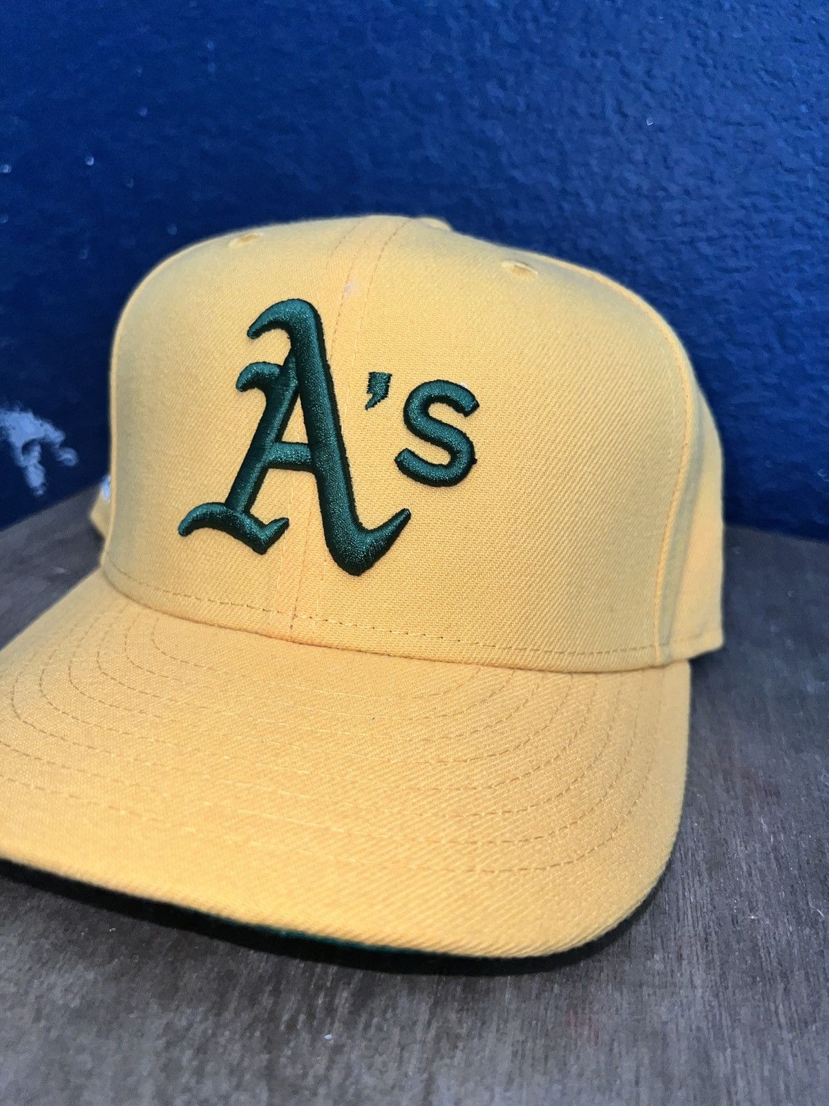 Hat Club × New Era Hatclub Oakland A’s fitted Size 7 1/4 Size ONE SIZE - 1 Thumbnail