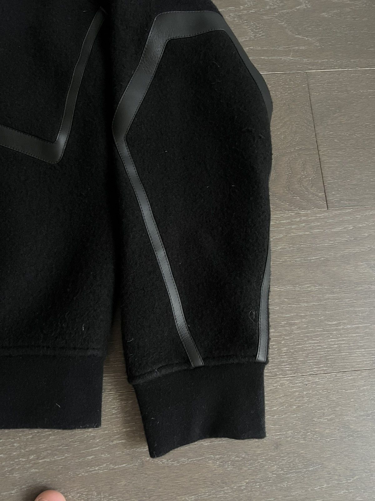 Hermes Runway Cashmere Wool Pullover Sweater Leather Accents Size US XL / EU 56 / 4 - 3 Thumbnail