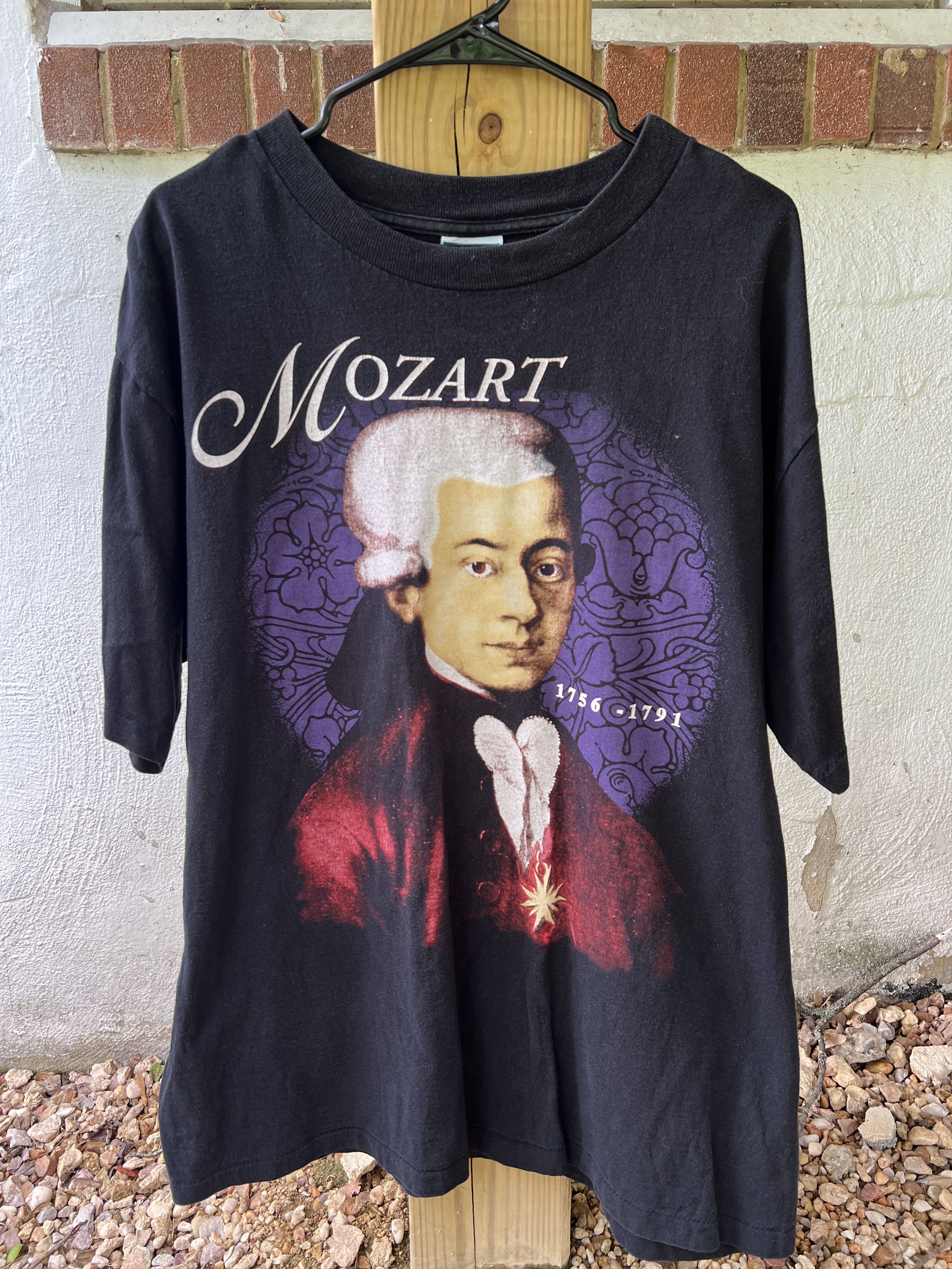 Image of Vintage 90's Wolfgang Amadeus Mozart Classic Composer Tee in Black, Men's (Size XL)