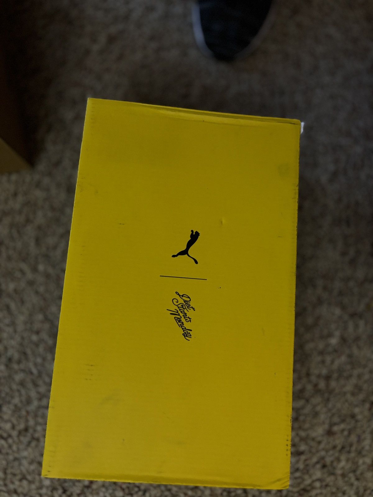 Diet Starts Monday Puma suede XDSM size 11.5 Size US 11.5 / EU 44-45 - 15 Thumbnail