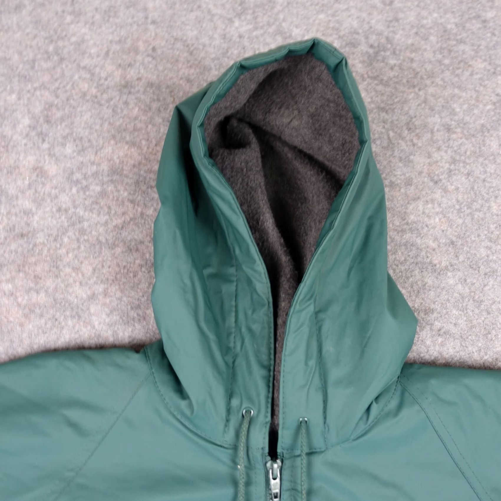 Rains VINTAGE Misty Harbor Coat XL Green Rain Coat Unisex Mens Womens Hooded Lined Pockets PVC Zip Long Size XL / US 12-14 / IT 48-50 - 2 Thumbnail