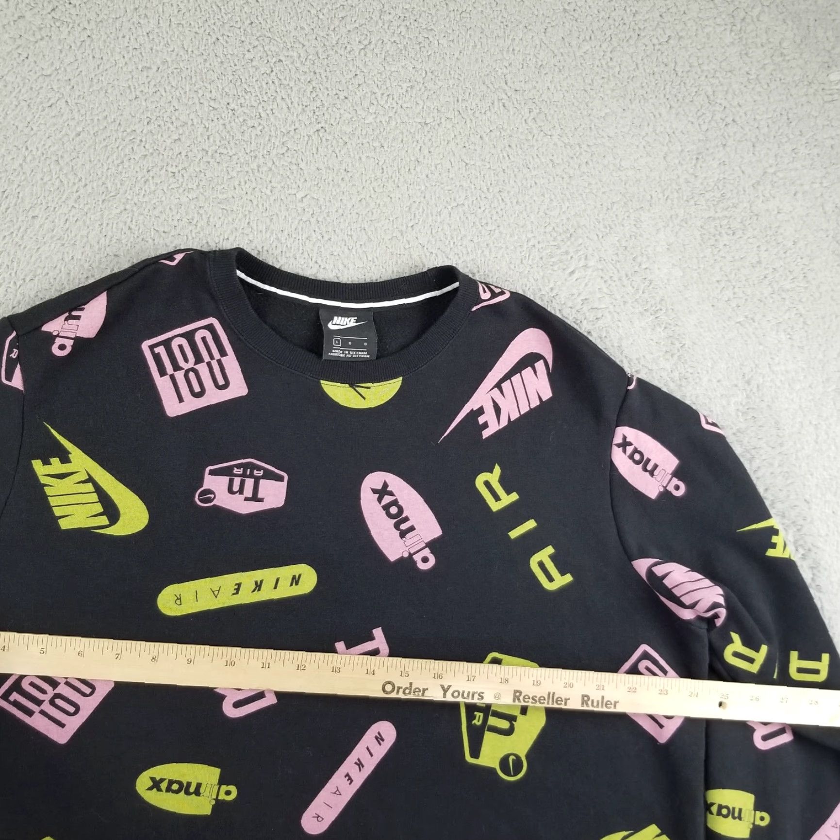 Nike Nike Air Max Crewneck Sweatshirt Women Large Black All Over Print 90s Casual Gym Size L / US 10 / IT 46 - 5 Thumbnail