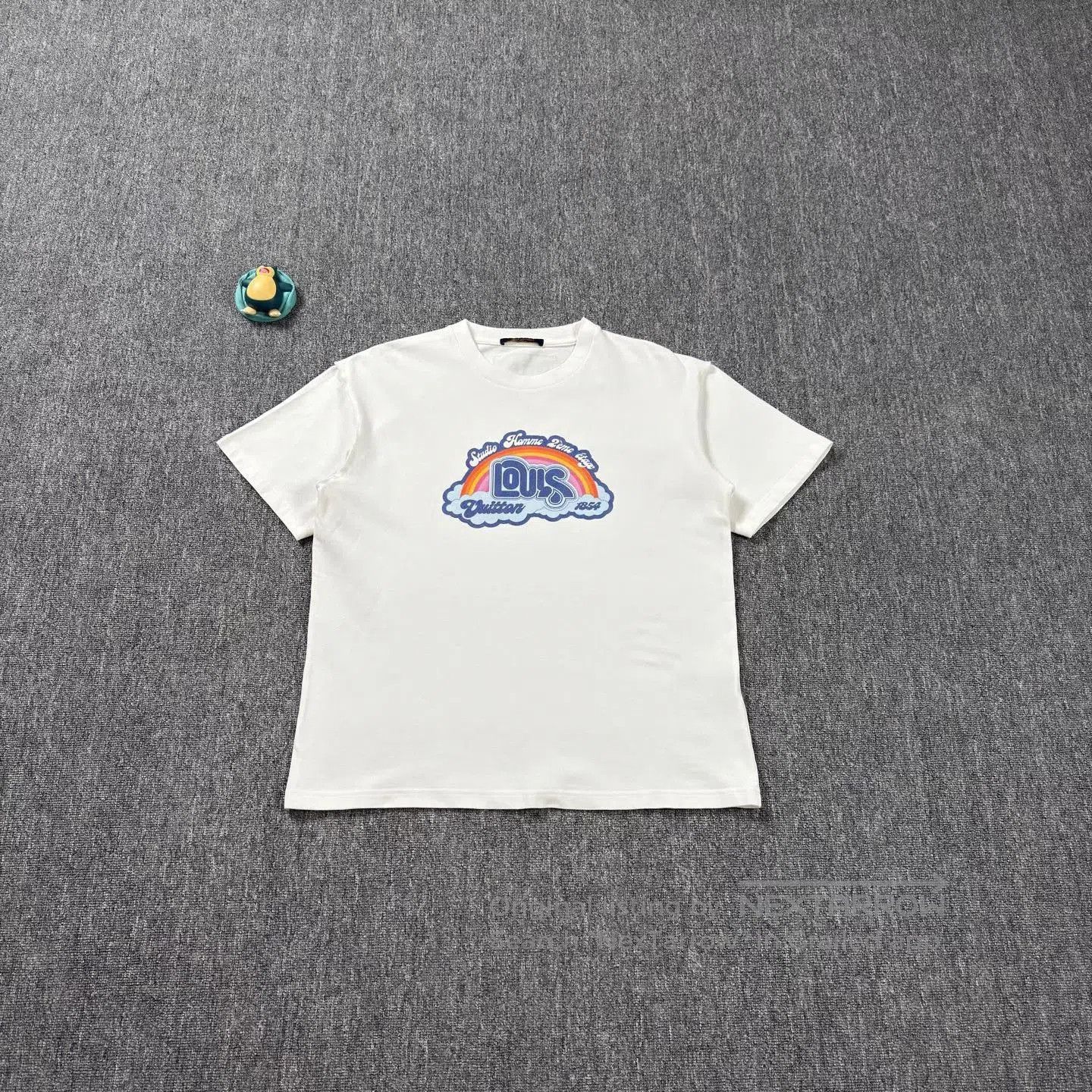 Louis Vuitton LV White Rainbow Short-sleeve Tee. Size US XL / EU 56 / 4 - 1 Thumbnail