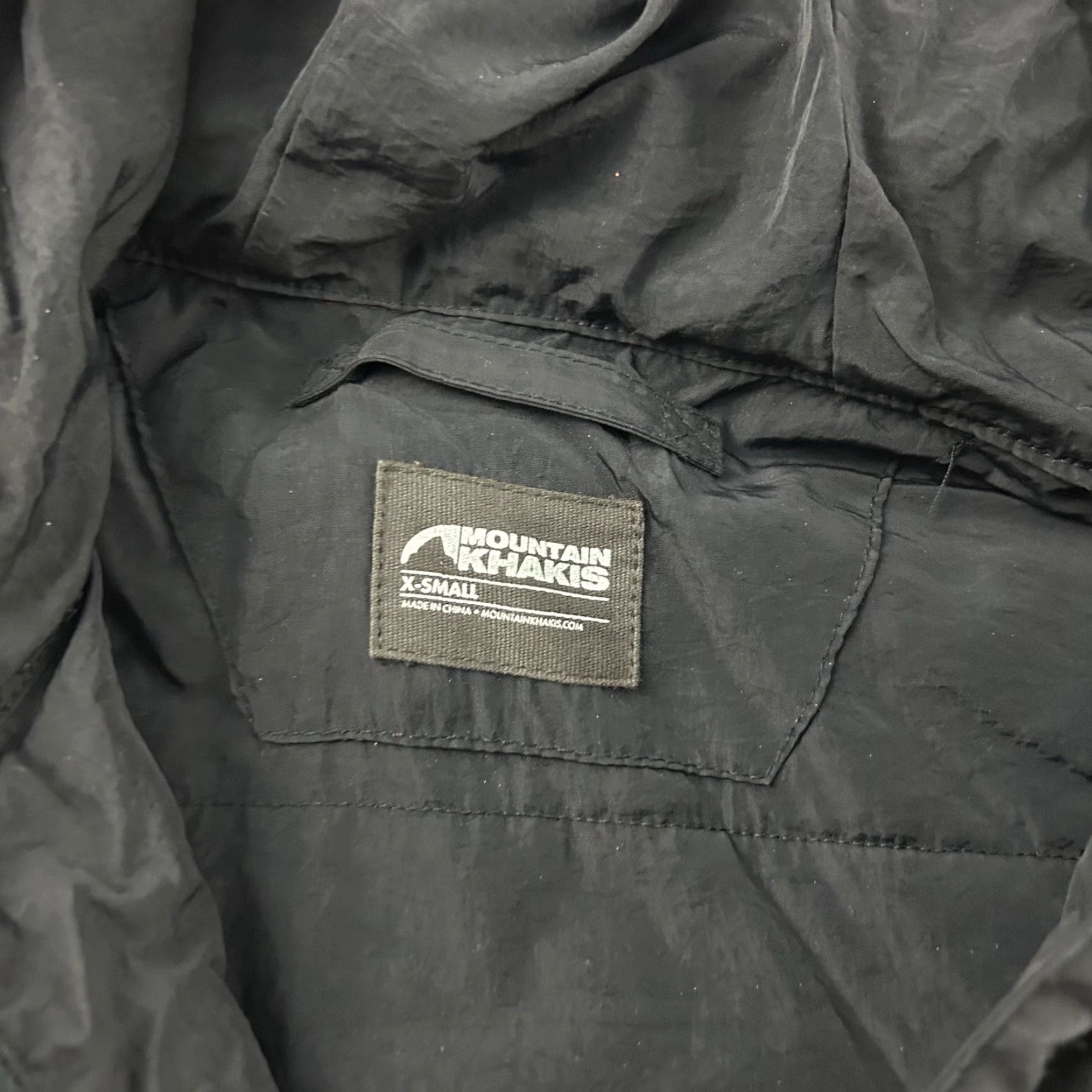 Mountain Khakis Mountain Khakis Jacket Womens XS Black Hooded Full Zip Puffer Ski Style Shacket Size XS / US 0-2 / IT 36-38 - 2 Thumbnail