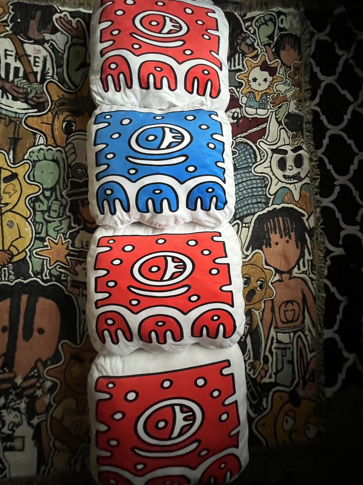 Designer 🐙Kodone Pillows🐙 Size ONE SIZE - 1 Thumbnail