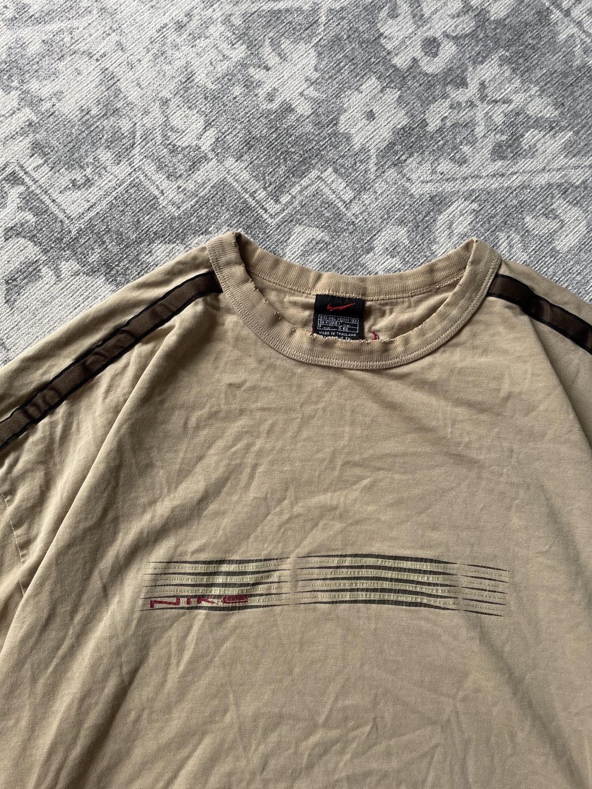 Vintage Vintage Nike T-Shirt Big Logo Boxy Japanese Y2K Drill Hype Size US XL / EU 56 / 4 - 6 Thumbnail
