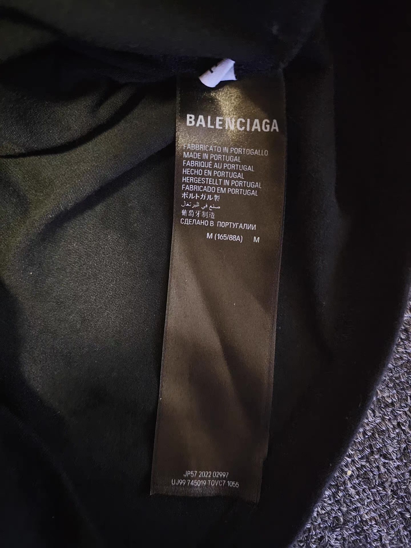 Balenciaga Balenciaga Women's Black Graffiti Short Sleeve T-shirt Size US M / EU 48-50 / 2 - 6 Thumbnail
