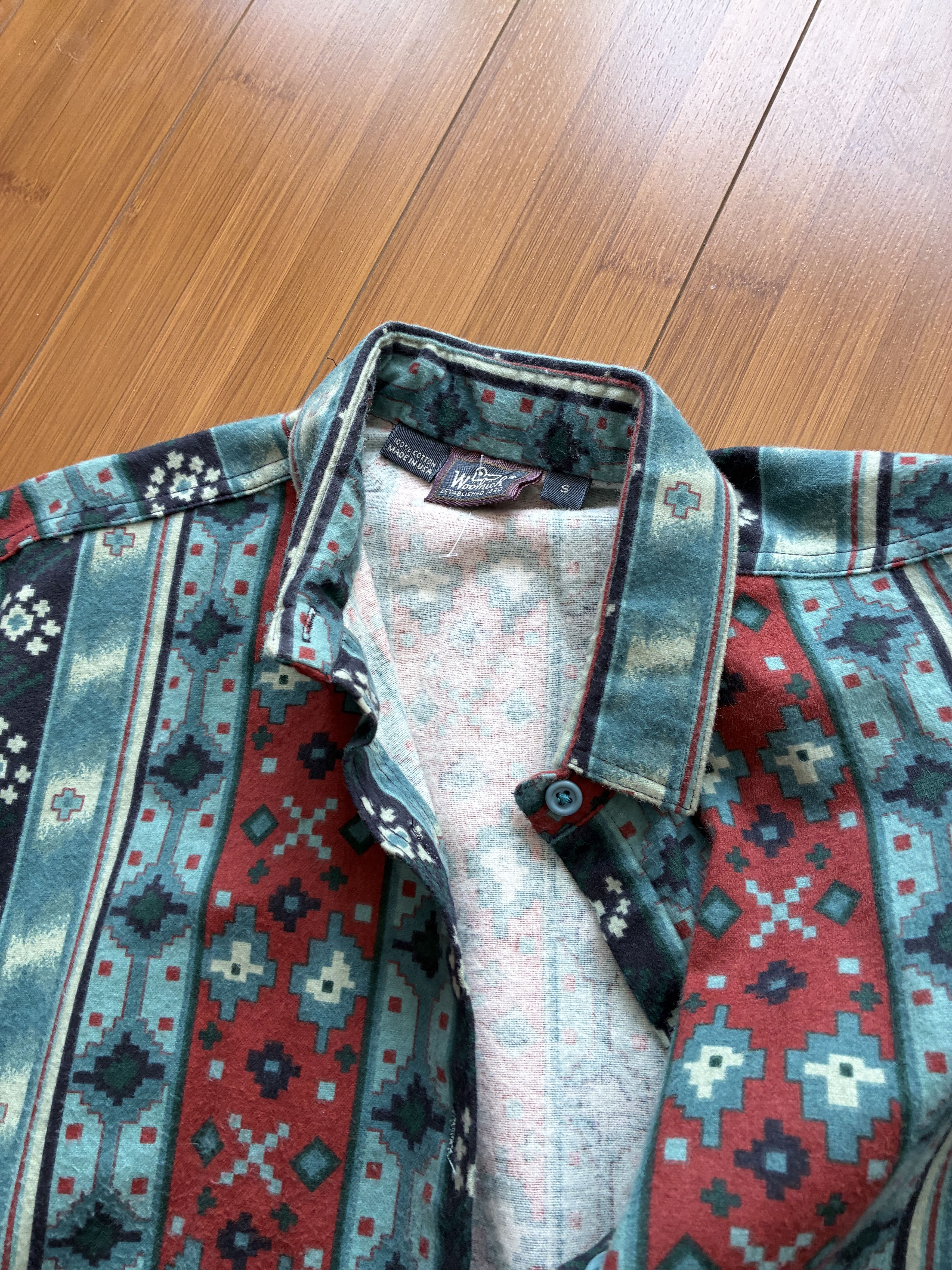 Woolrich Woolen Mills Woolrich Shirt Aztec Flannel Vintage 90s Men’s Small Size US S / EU 44-46 / 1 - 4 Thumbnail