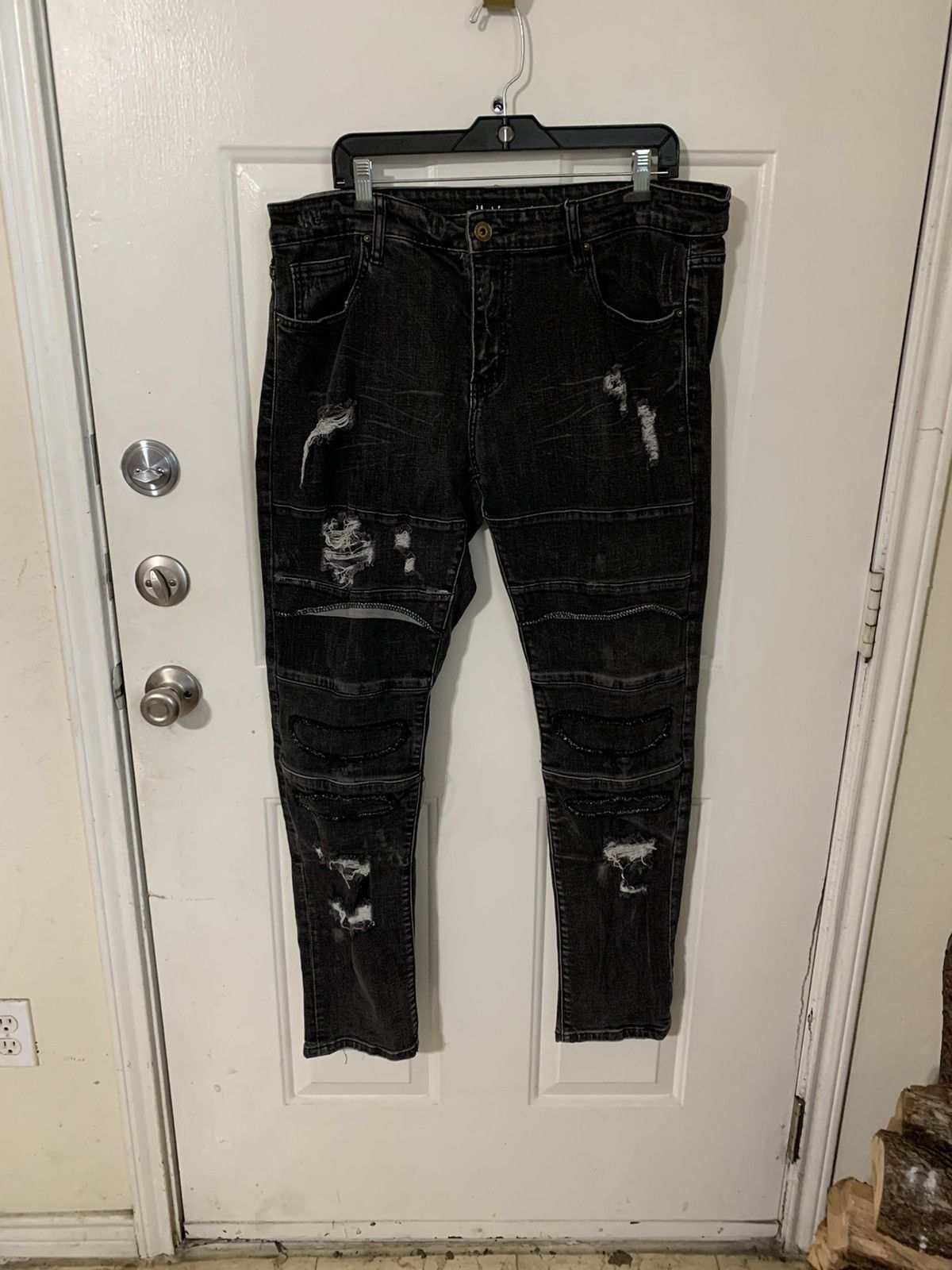 Crysp Denim Distressed Skinny jeans Size US 38 / EU 54 - 2 Thumbnail