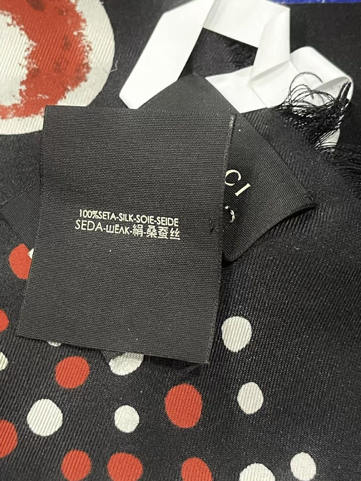 Gucci Runway scarf Size ONE SIZE - 6 Thumbnail
