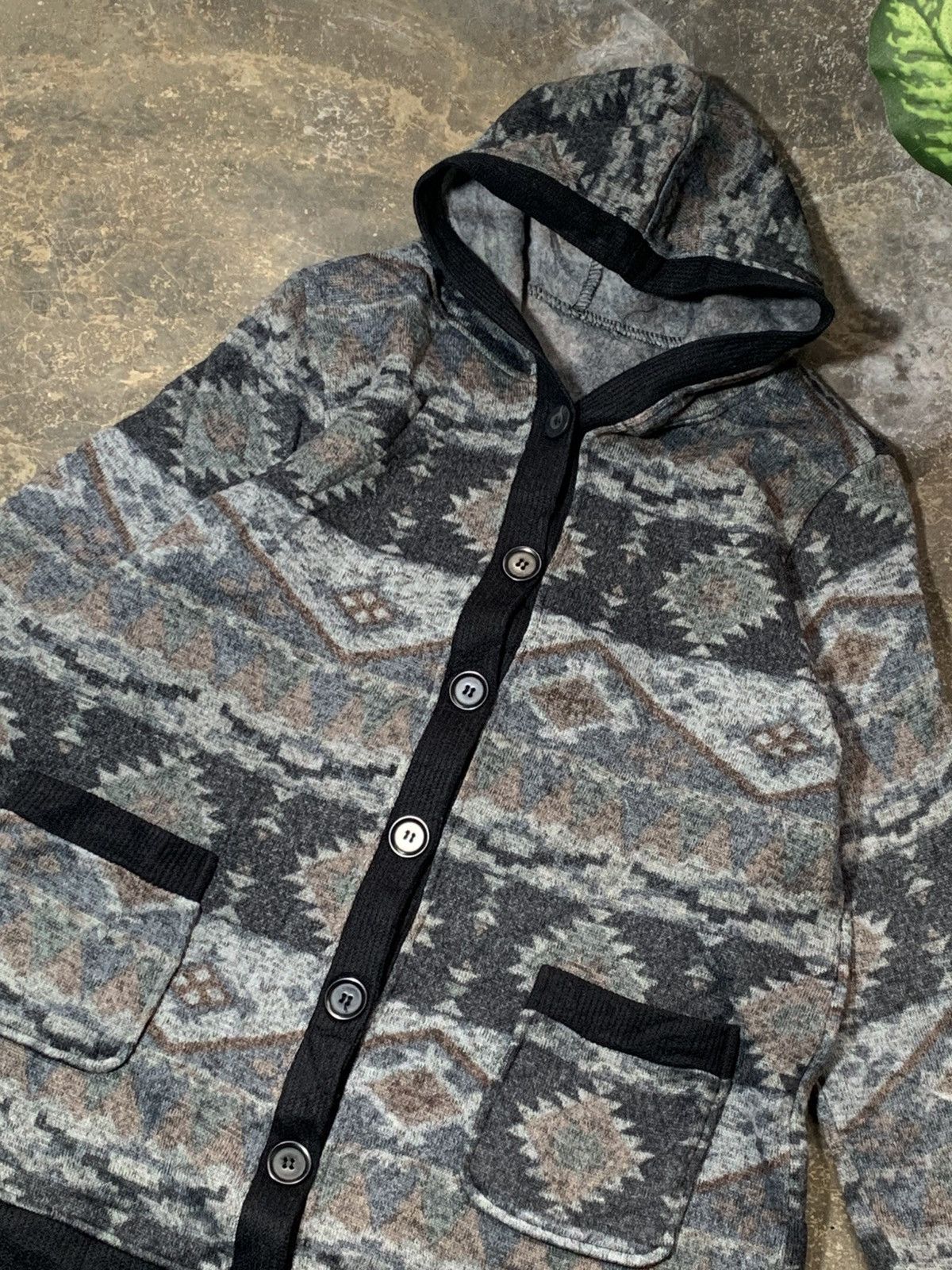 Japanese Brand Mon Do Navajo Pattern Hooded Cardigan Size US L / EU 52-54 / 3 - 2 Thumbnail