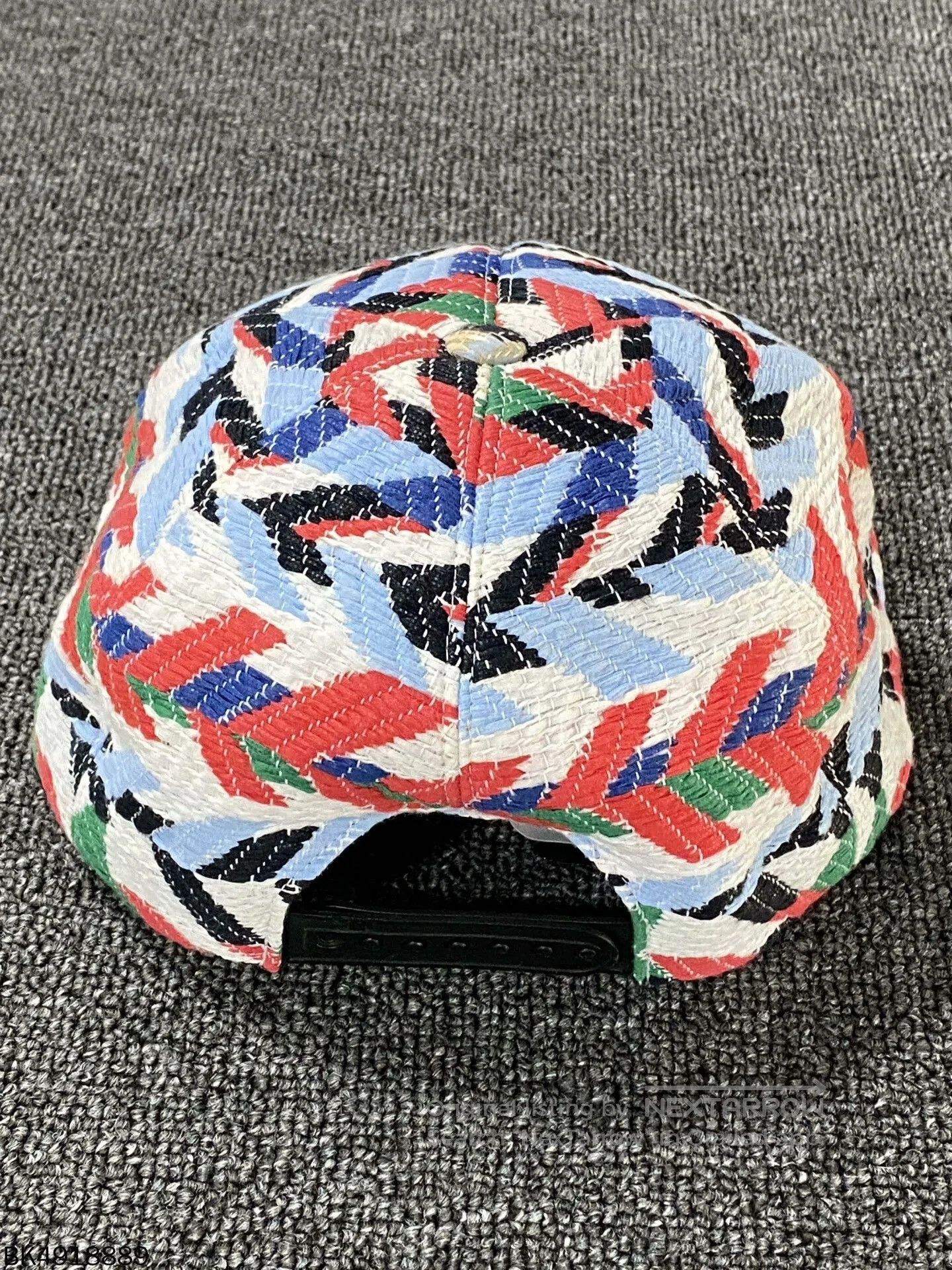 Chanel Chanel Runway Color Logo Baseball Cap. Size ONE SIZE - 5 Thumbnail