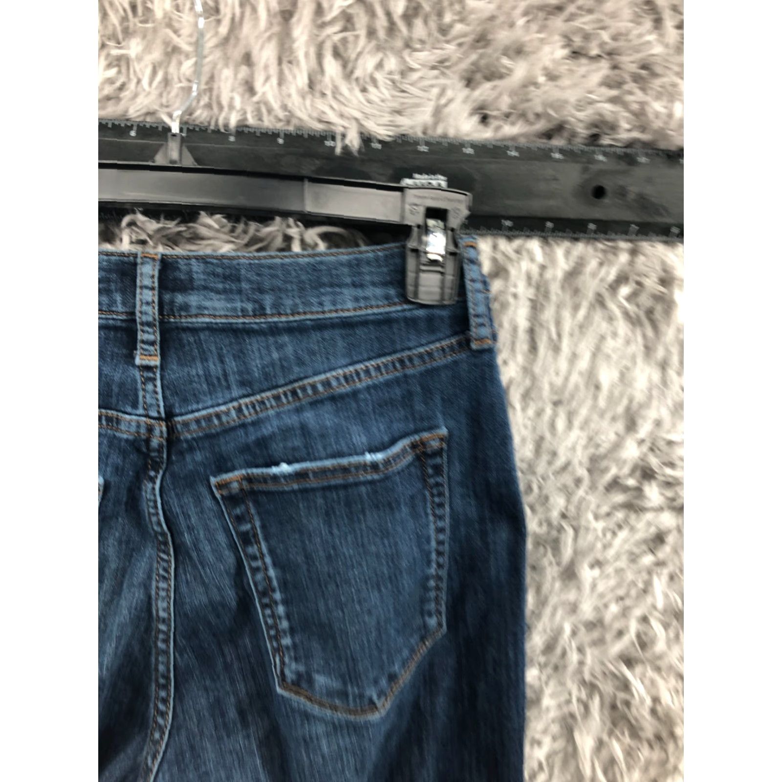 Banana Republic Banana Republic Bermuda Shorts Womens Size 2 Mid Rise Medium Wash Blue Size 26" / US 2 / IT 38 - 6 Thumbnail