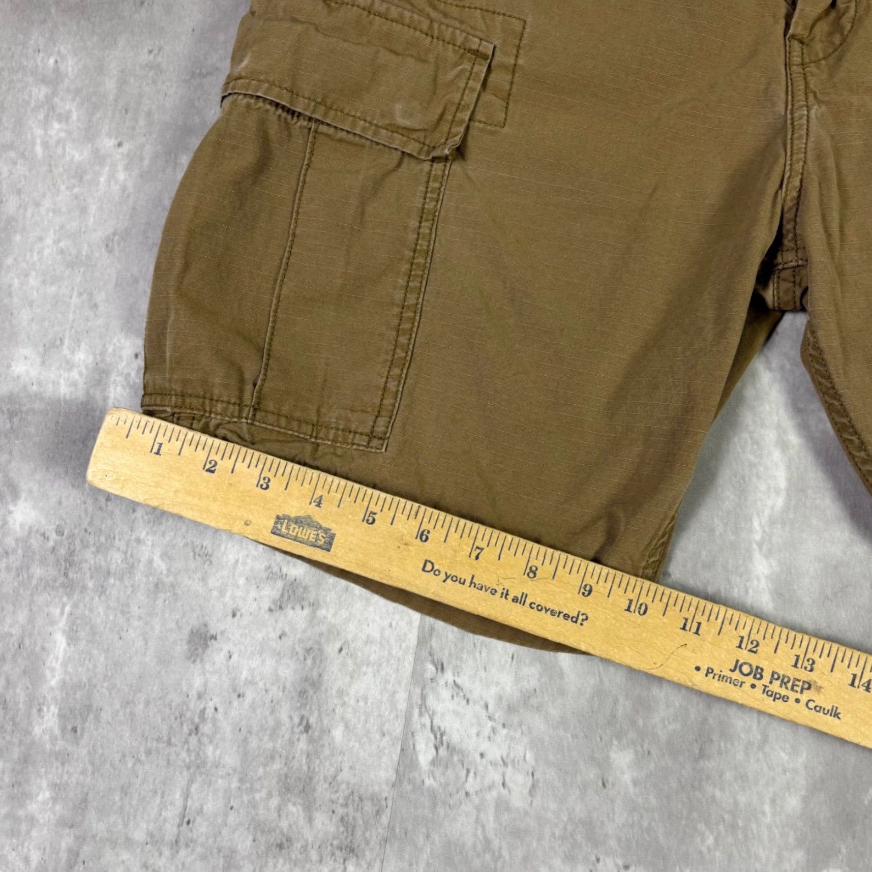 CO Levi Strauss Co Cargo Shorts Mens Size 32 Khaki Cargo Pocket 90s Vintage Brown Canvas Cotton Short) Size US 32 / EU 48 - 6 Thumbnail