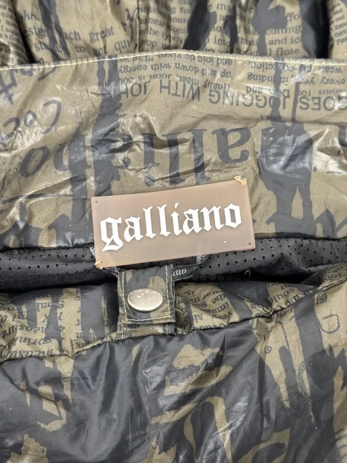 John Galliano SS2008 Galliano 2 in 1 Khaki Brown & Black Newspaper Windbreaker Jacket Size US M / EU 48-50 / 2 - 20 Thumbnail