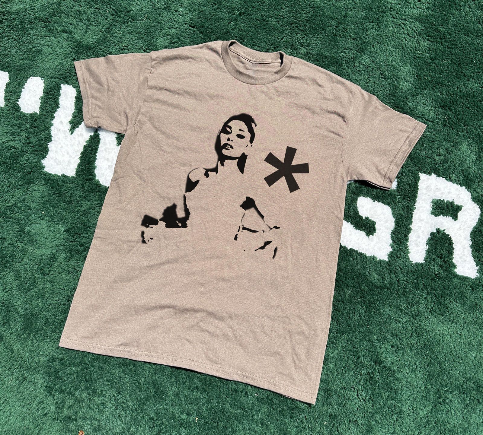 Japanese Brand Ariana Tee Sand / Black Size US M / EU 48-50 / 2 - 1 Preview