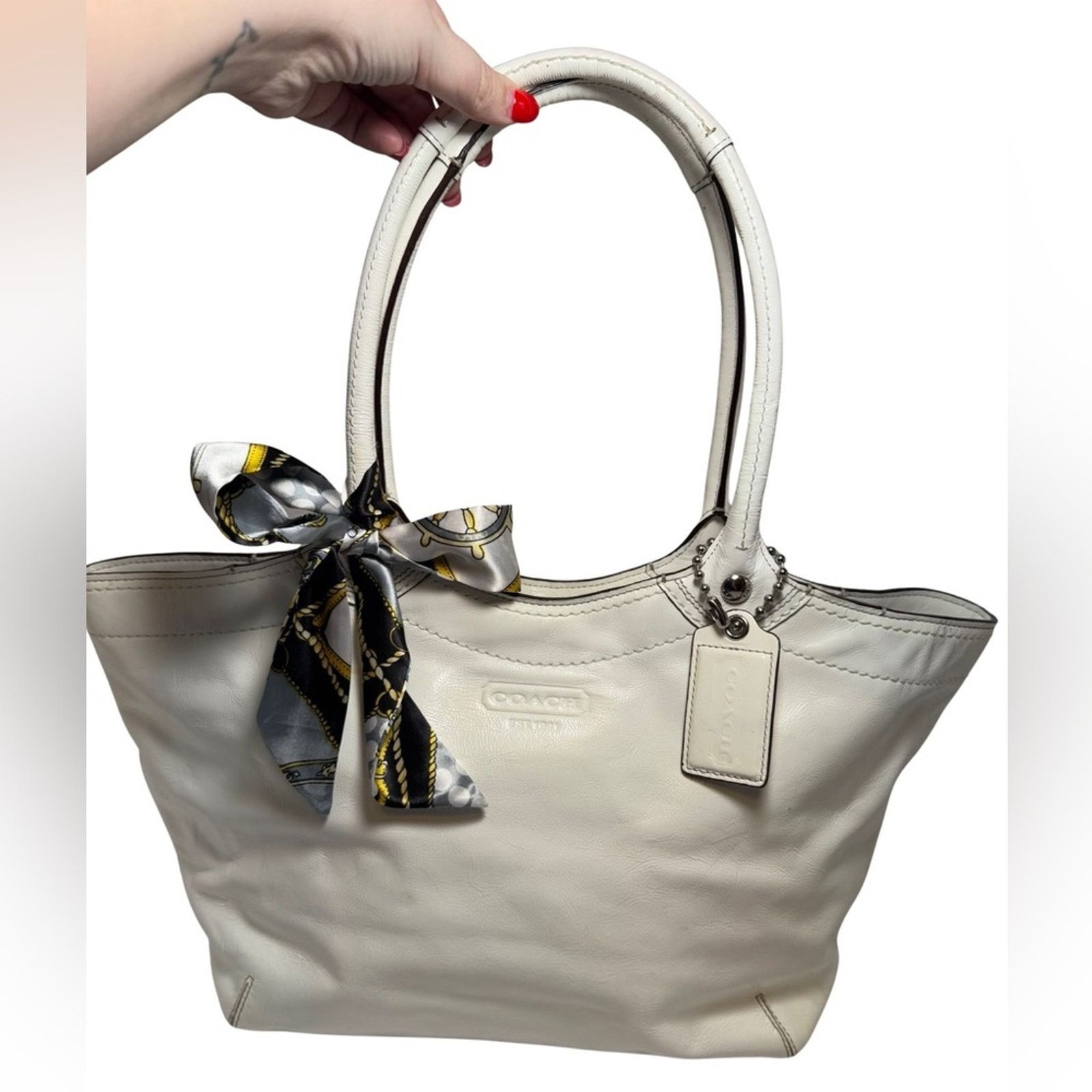 Coach Coach Bleecker Caryall Tote Eggshell Patent Leather #14483 Size ONE SIZE - 1 Thumbnail