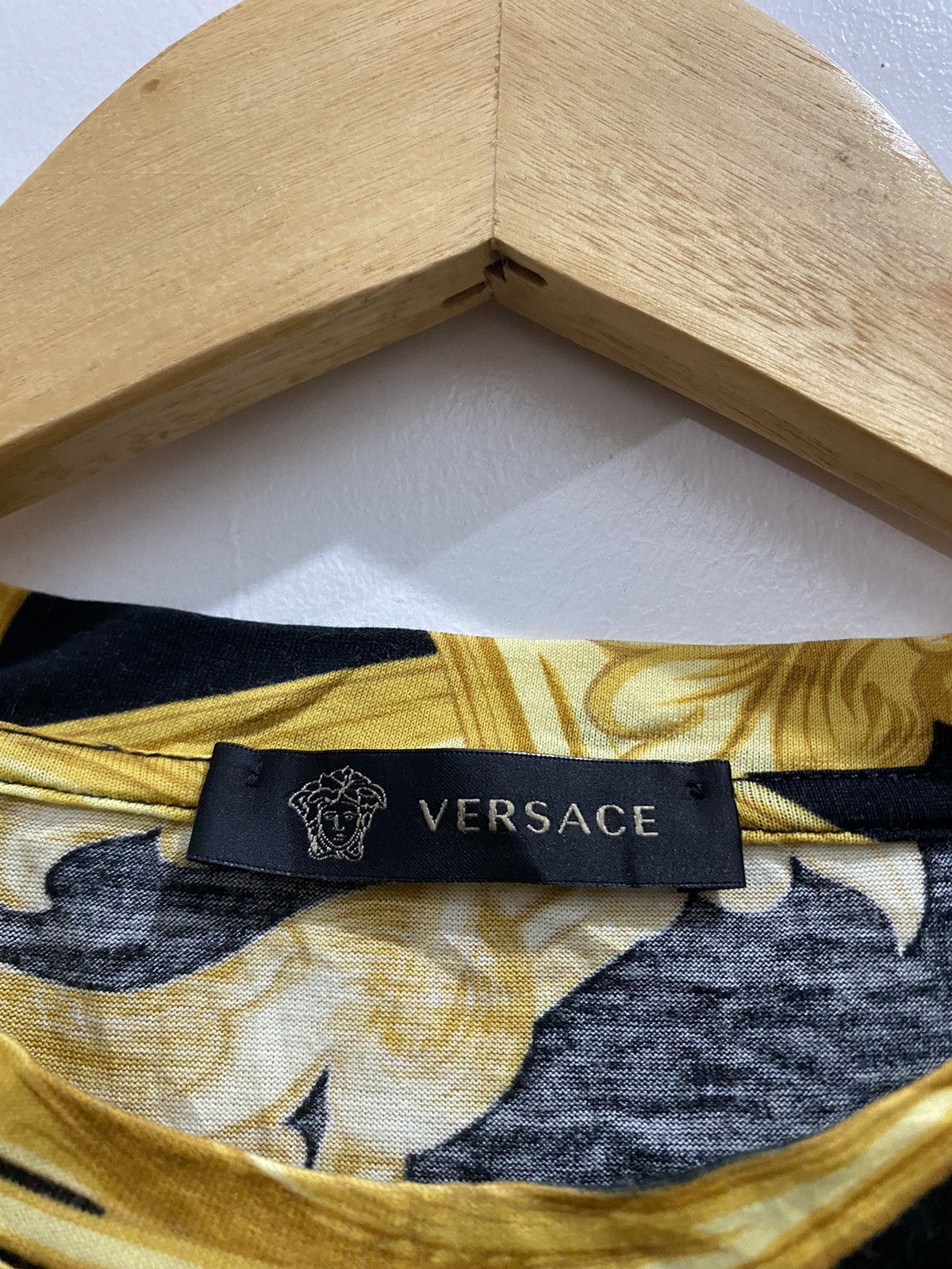 Versace VERSACE BAROQUE COTTON JERSEY SHIRT Size US XS / EU 42 / 0 - 5 Thumbnail
