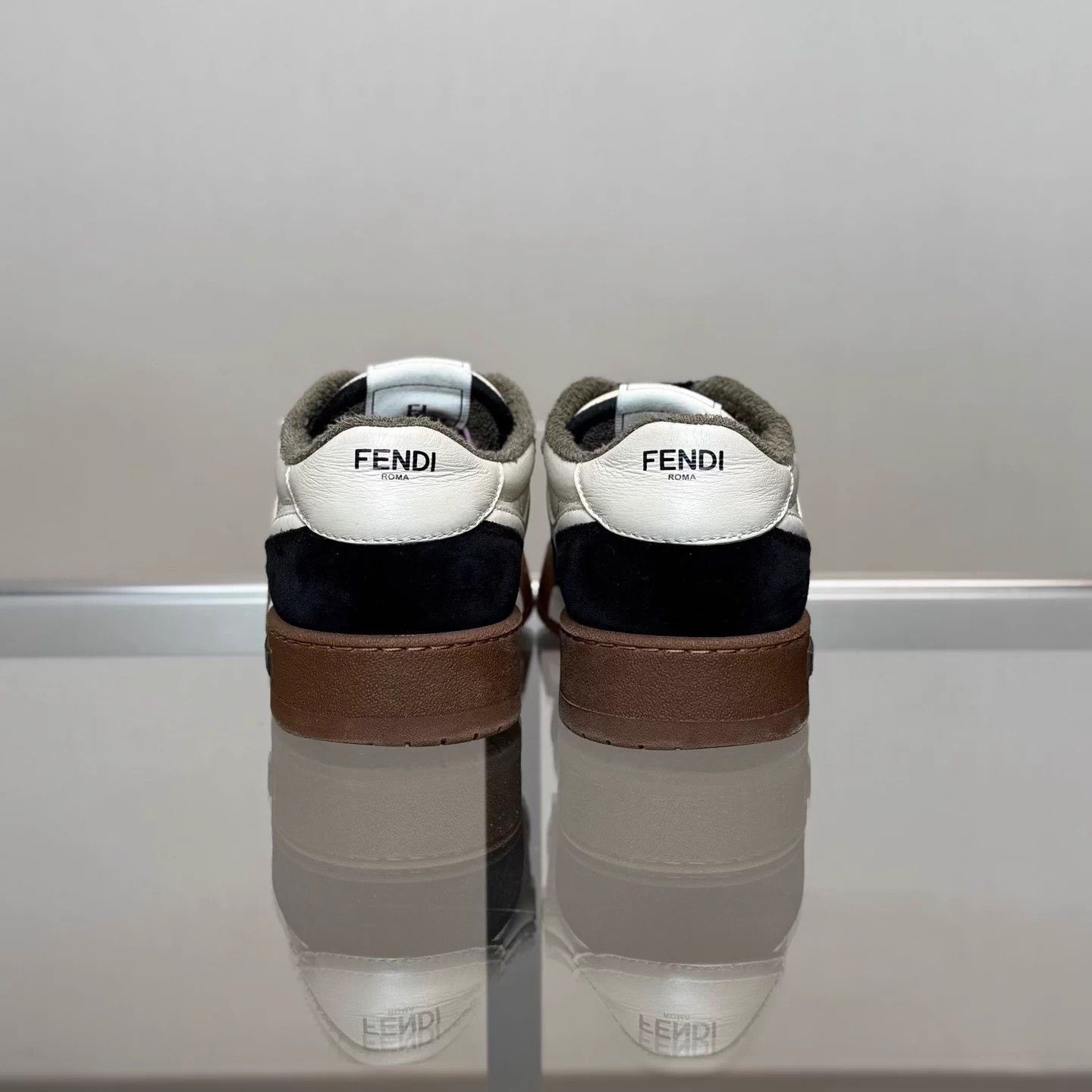 Fendi FENDI Match Black/White/Brown UK5 (39) 99 Size US 8 / IT 38 - 4 Thumbnail