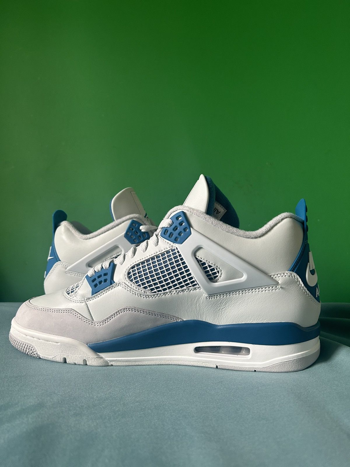Jordan Brand Nike Air Jordan 4 Military Blue 2024 Size US 13 / EU 46 - 2 Thumbnail