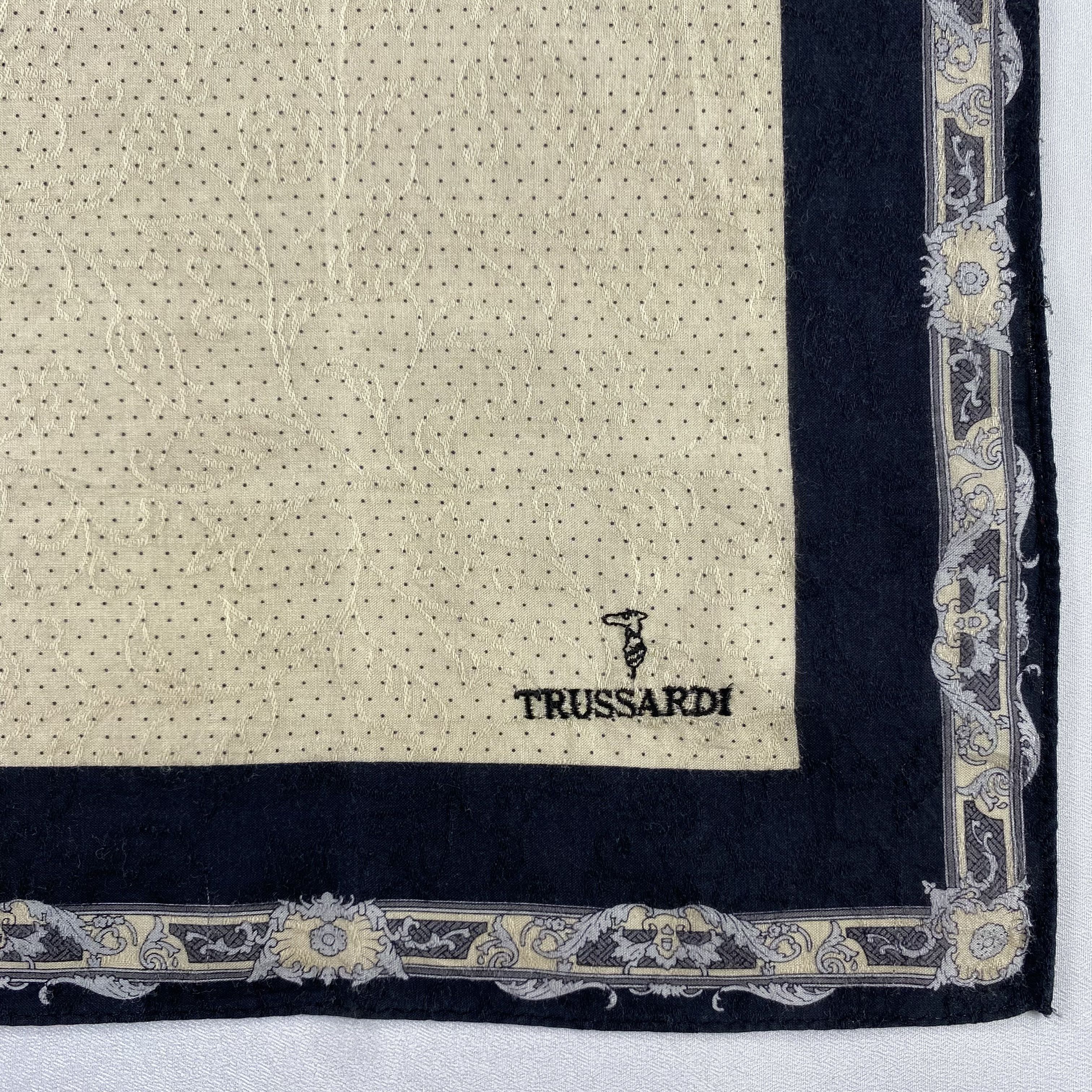 Trussardi × Vintage Trussardi Neckerchief / Bandana / Handkerchief-P940 Size ONE SIZE - 3 Thumbnail
