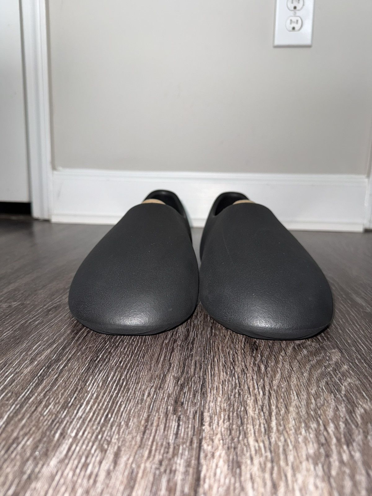 Yeezy Yeezy SL-01 Slip On Size US 10 / EU 43 - 7 Thumbnail