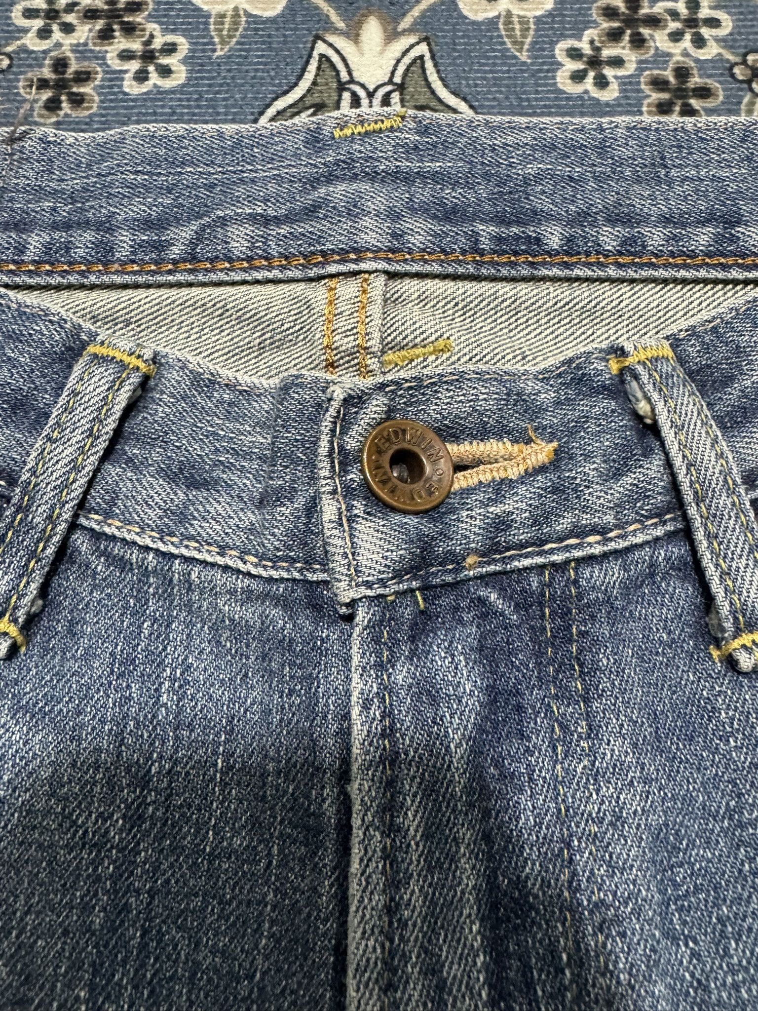 Edwin × Japanese Brand Vintage Edwin 505x Redline Selvedge Japan Distressed Jeans Size US 29 - 6 Thumbnail
