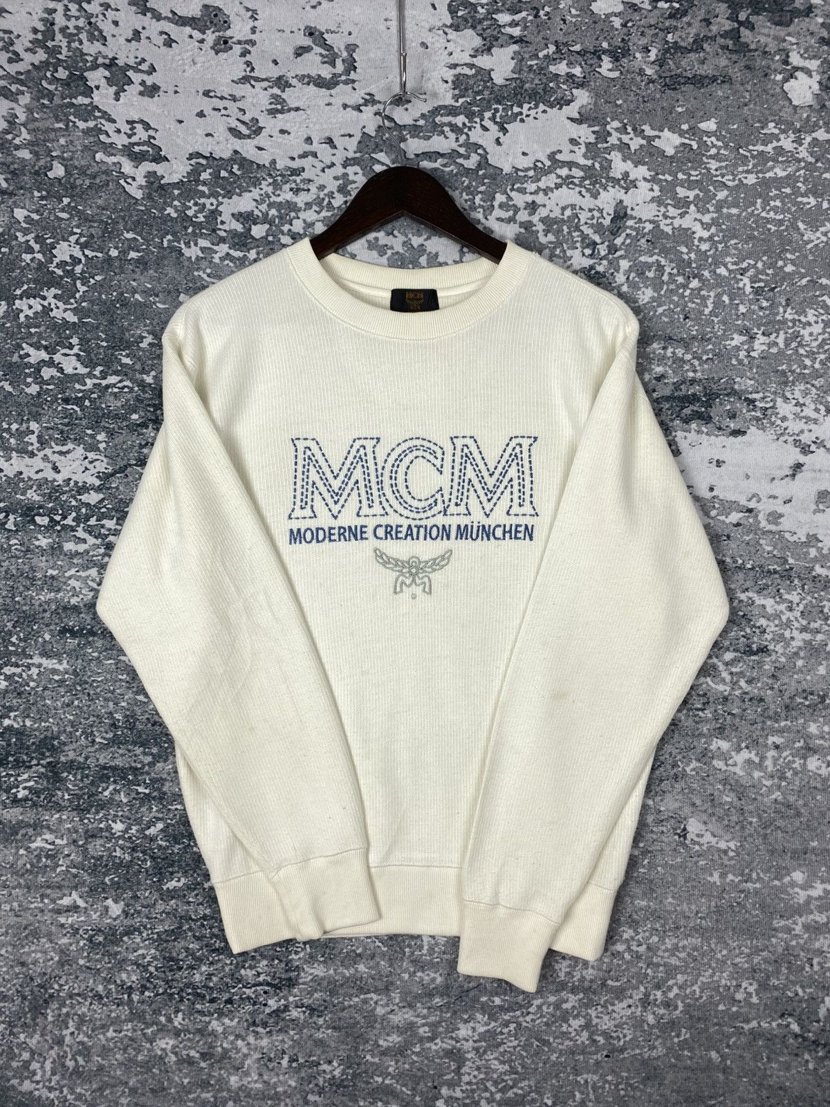MCM Vintage MCM Big Logo Crewneck Sweatshirts Size US M / EU 48-50 / 2 - 6 Thumbnail
