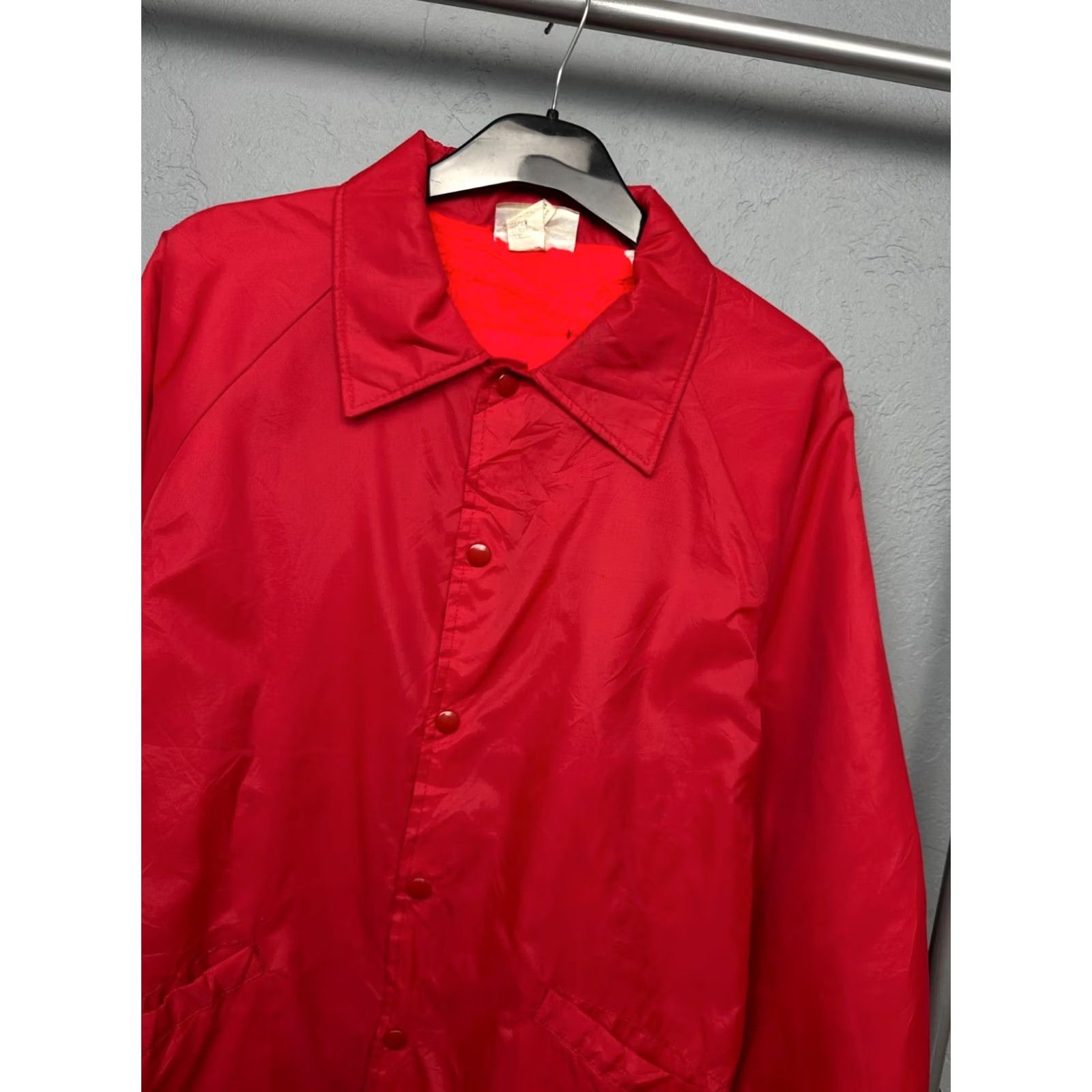 Vintage Hartwell 90s Vintage Mens Satin Jacket Made In USA L Red Hartwell Jacket Mens 90s Vintage Satin Nylon Zip? Snap Size US L / EU 52-54 / 3 - 2 Thumbnail