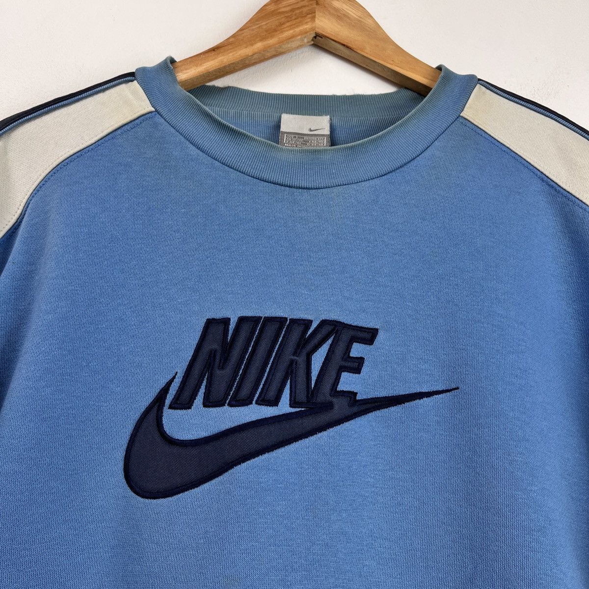 Vintage Nike Vintage Hoodie Big Logo Spell Out Crewneck Swoosh 90s Size US M / EU 48-50 / 2 - 4 Thumbnail