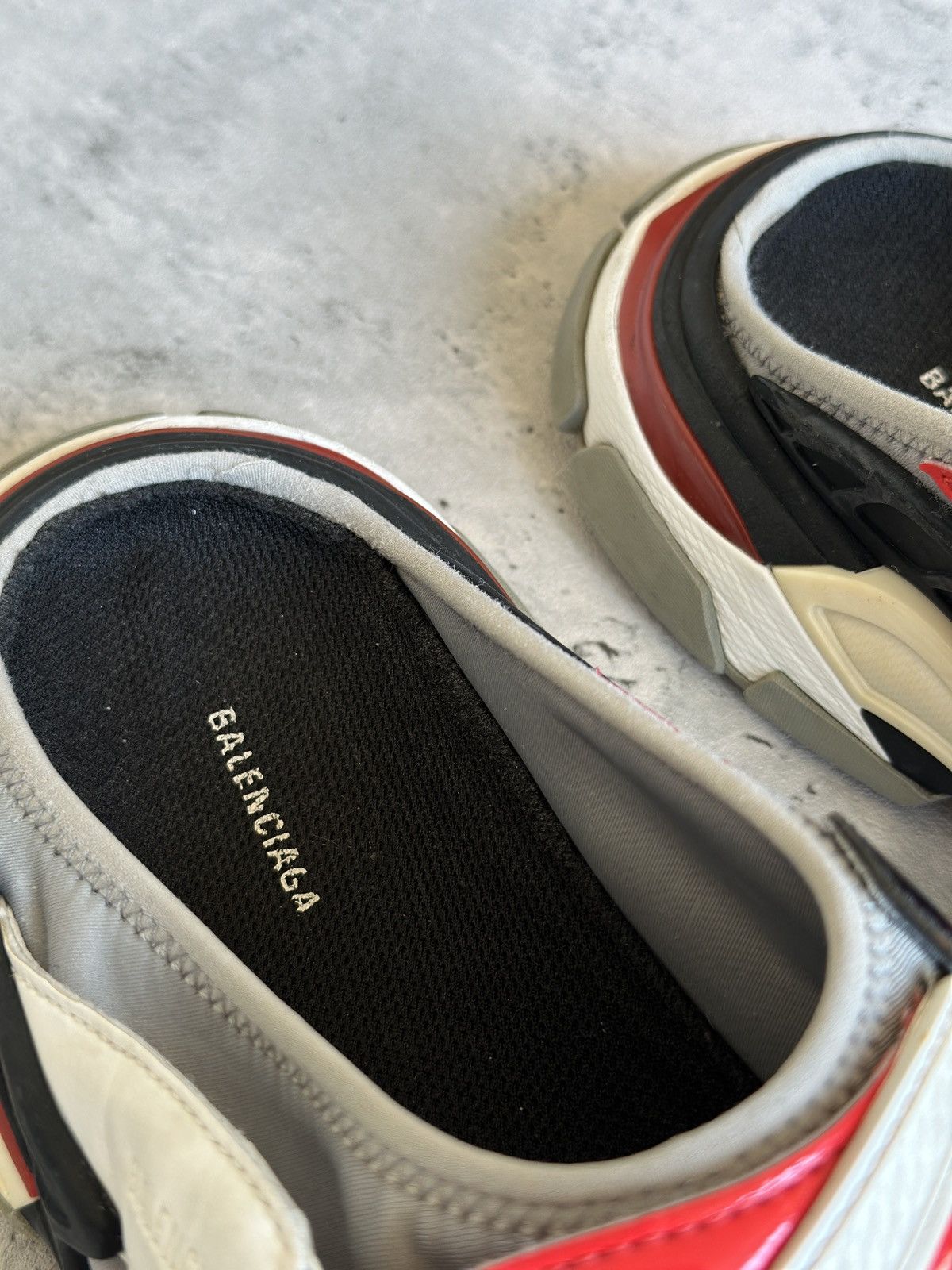Balenciaga TRACK SLIDE SANDALS Size US 10 / EU 43 - 11 Thumbnail