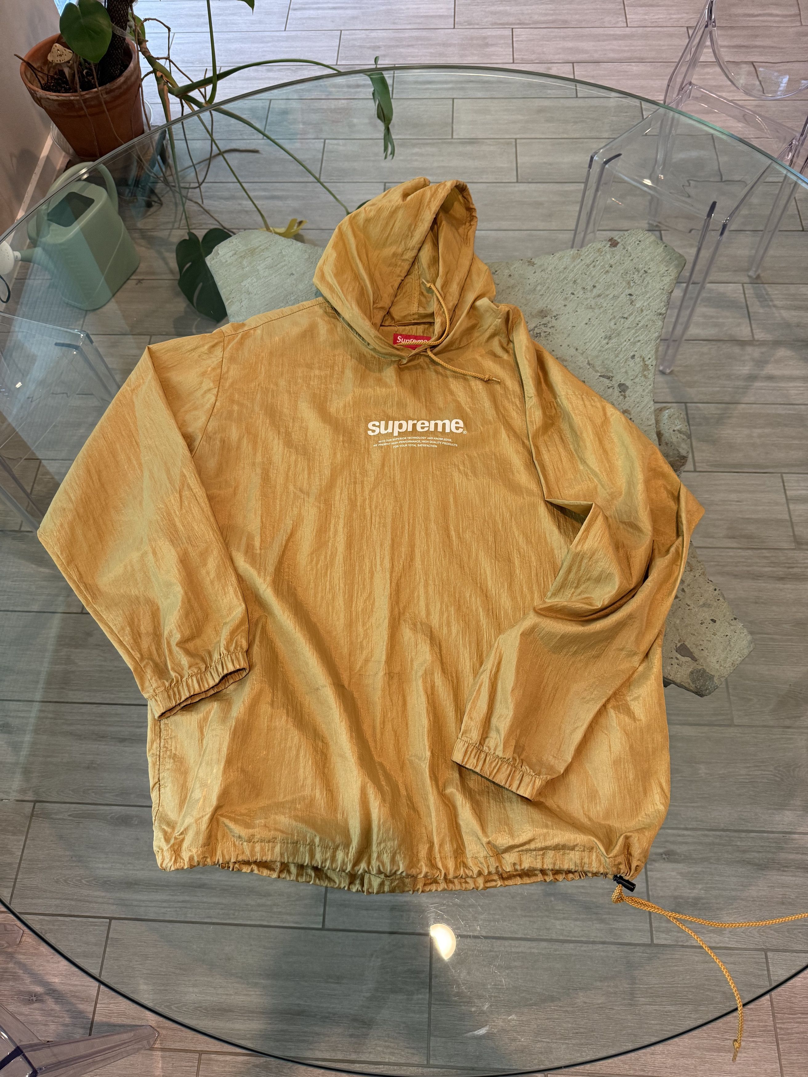 Supreme Supreme Gold Poncho / Windbreaker Size US L / EU 52-54 / 3 - 3 Thumbnail