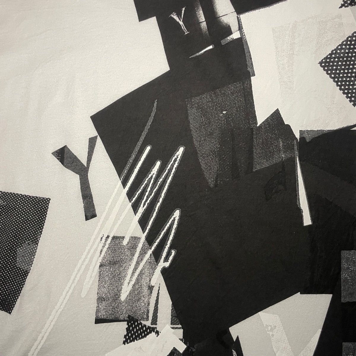 Y's Y's Yohji Yamamoto Collage Print Loose Neck T-Shirt Size M / US 6-8 / IT 42-44 - 5 Thumbnail