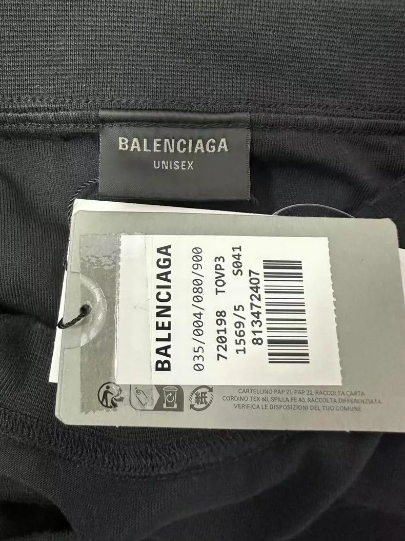 Balenciaga Balenciaga SS24 monogrammed crewneck short sleeve T-shirt Size US XXL / EU 58 / 5 - 3 Thumbnail