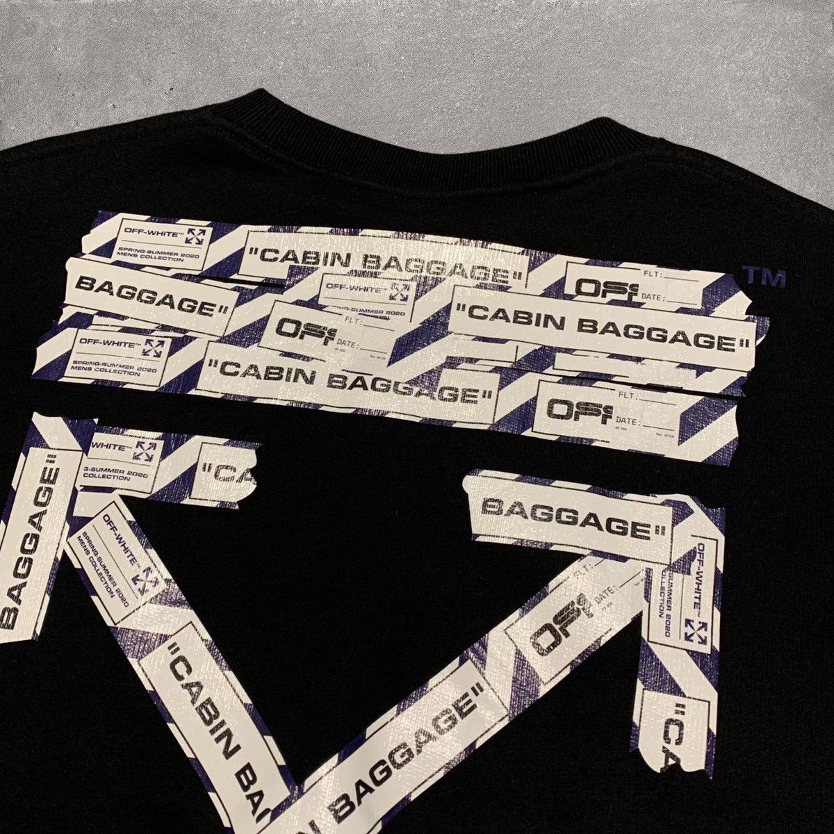 Off-White Off White XS Airport Arrows Black Sweatshirt Crewneck Virgil Size US XS / EU 42 / 0 - 3 Thumbnail