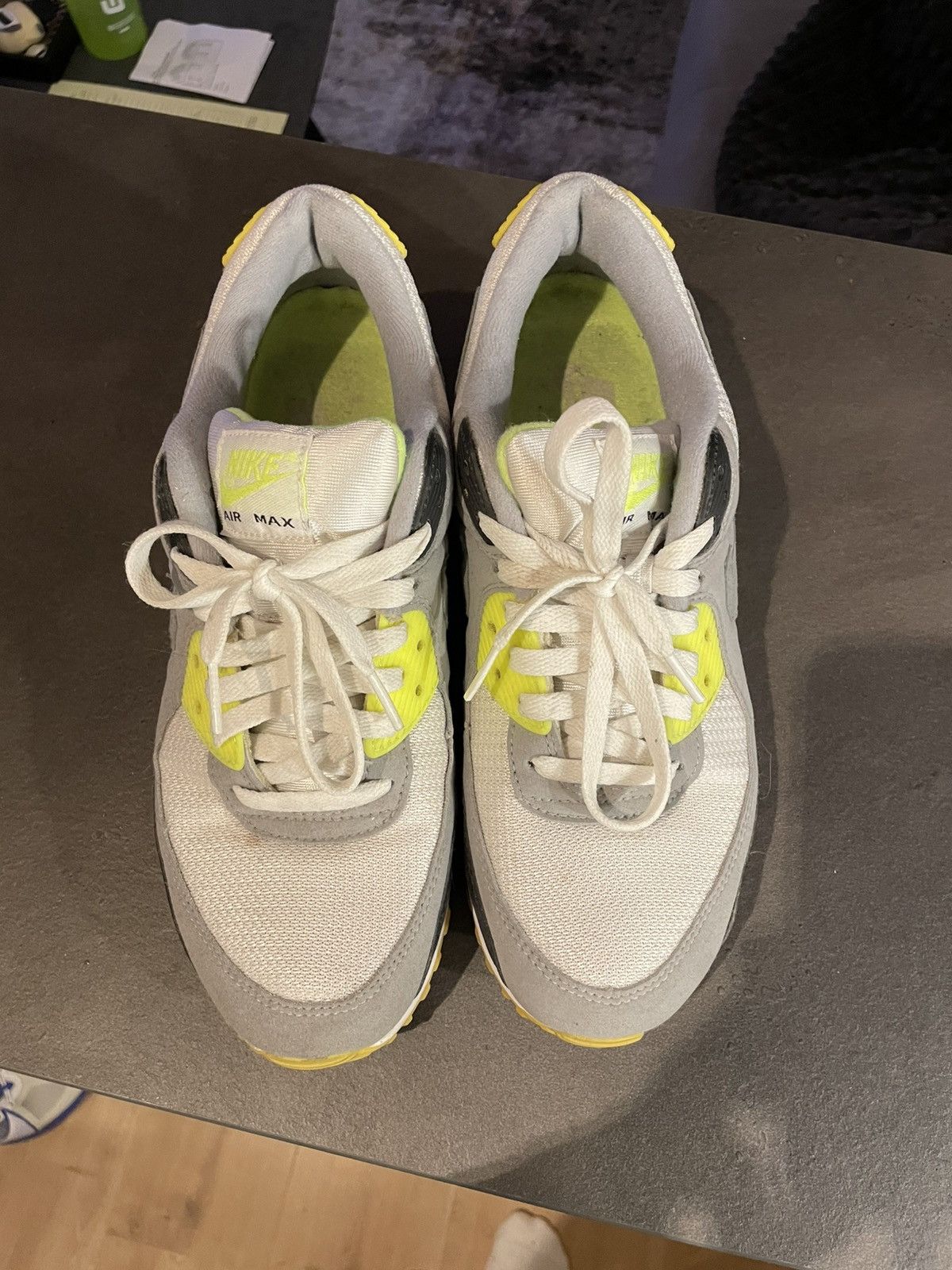 Nike NIKE Air Max 90s White Volt Size US 10 / EU 43 - 4 Thumbnail