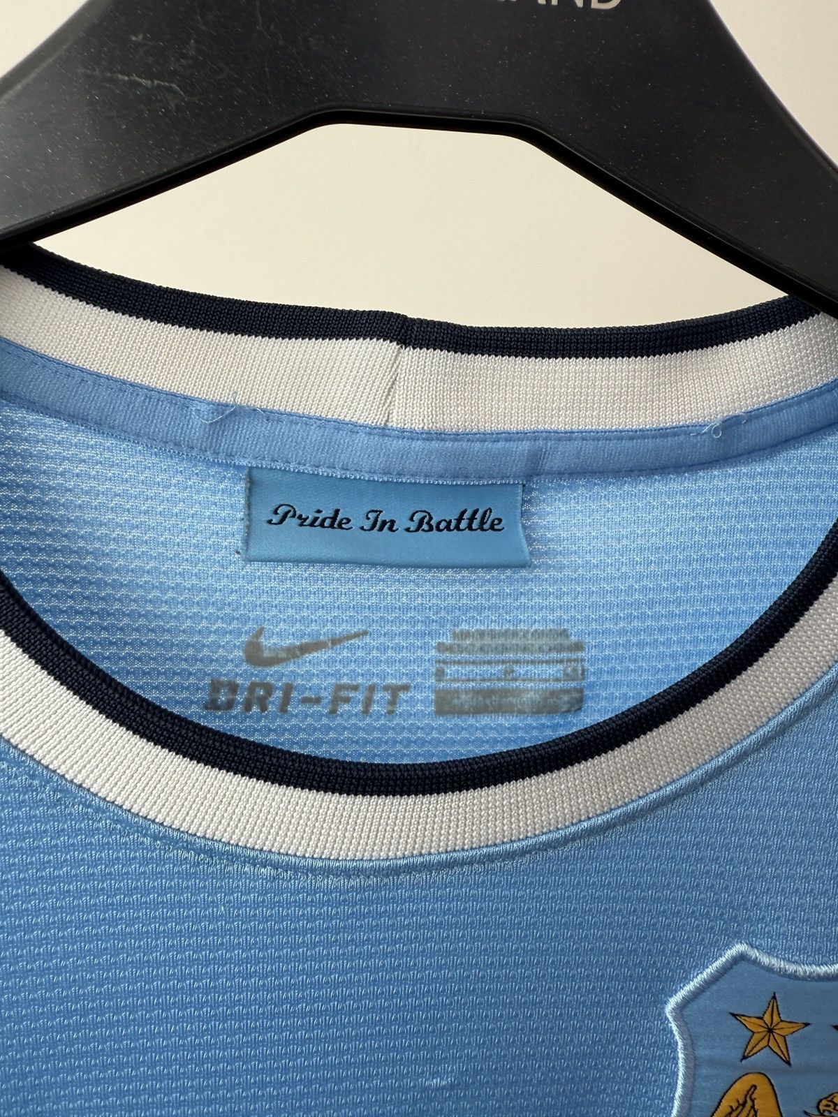 Nike Vintage MANCHESTER CITY 2013 2014 HOME FOOTBALL SHIRT JERSEY Size US S / EU 44-46 / 1 - 8 Thumbnail
