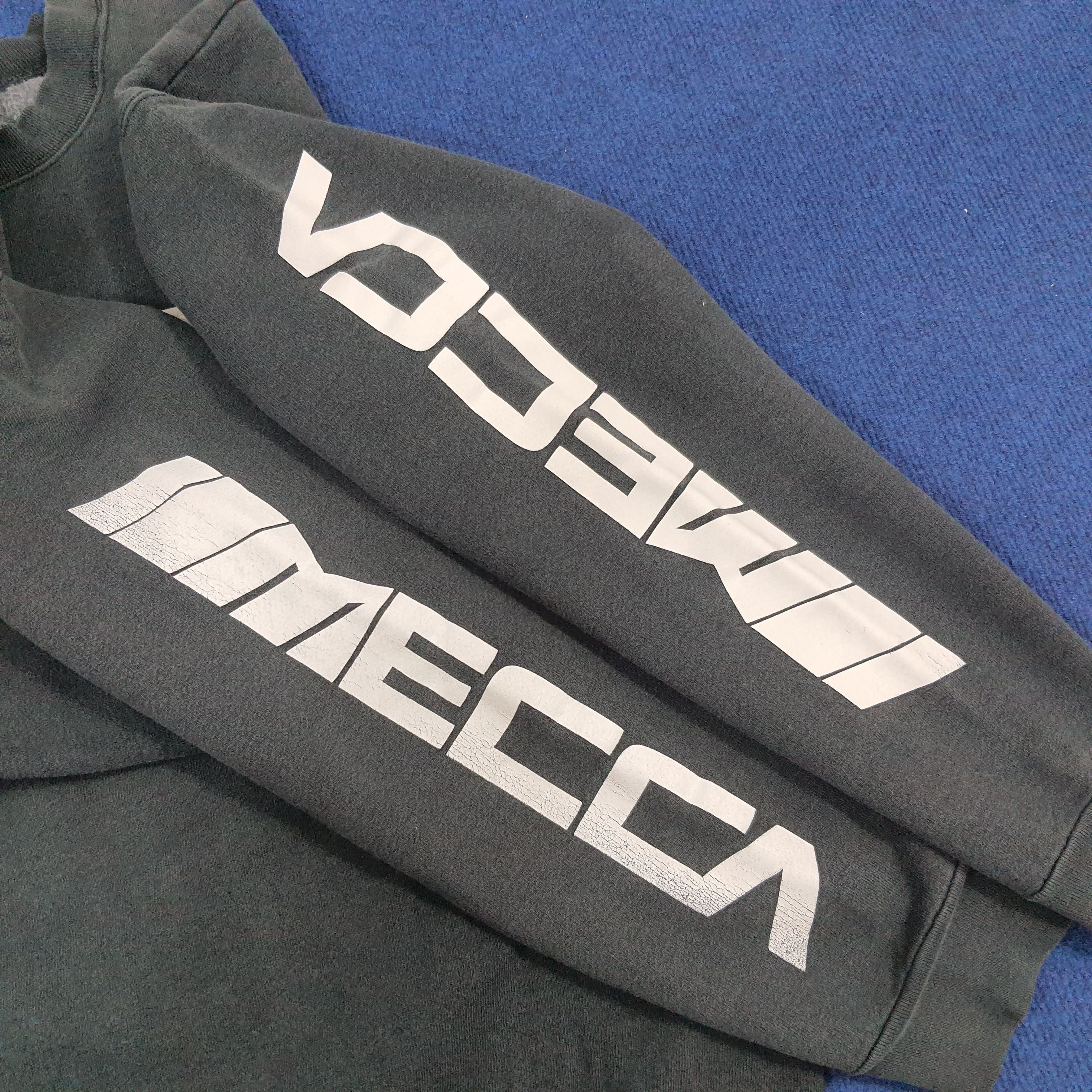 Mecca × Vintage Vintage 18M Mecca Streetwear Sweatshirt Size US L / EU 52-54 / 3 - 7 Thumbnail