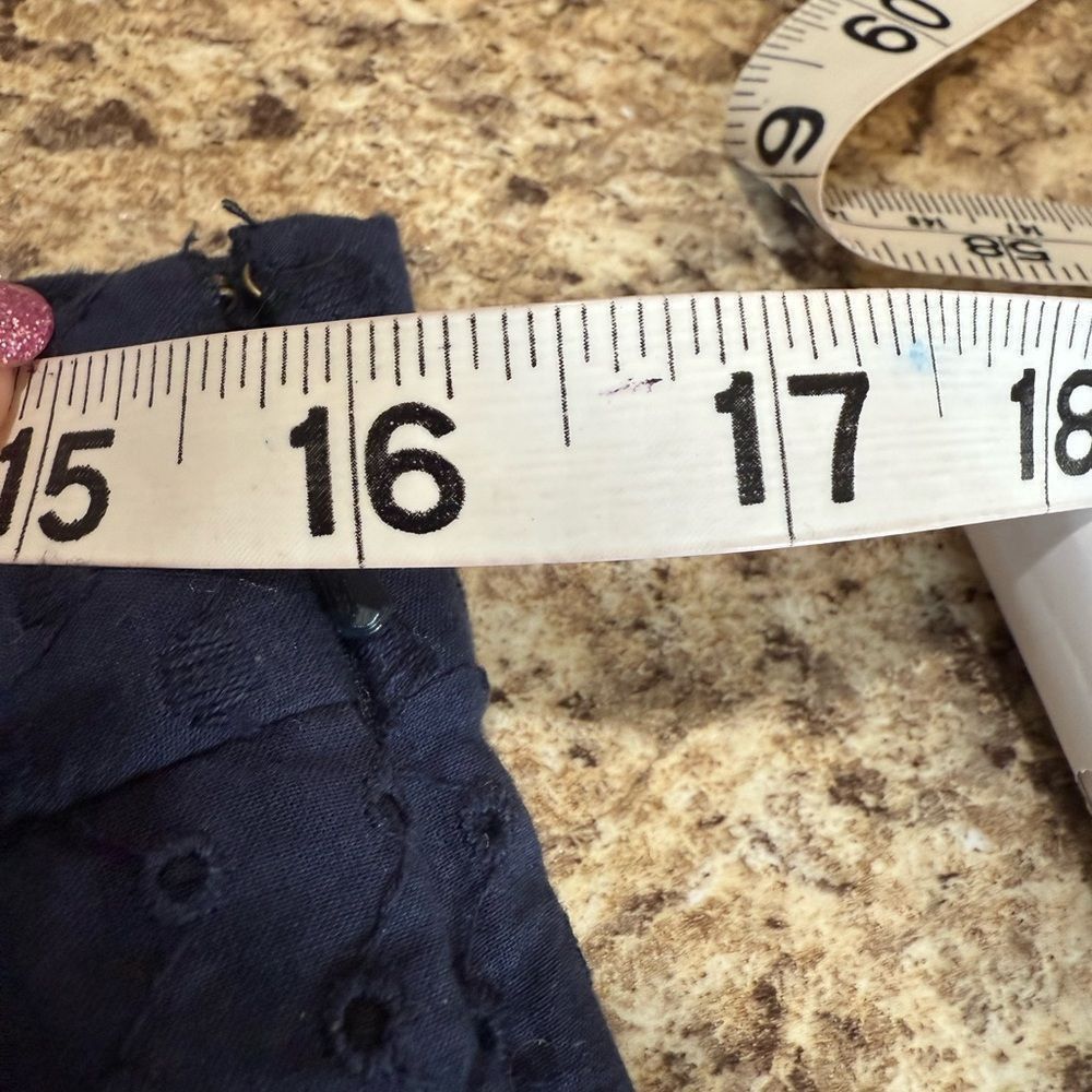 J.Crew J.Crew size 6 blue lace shorts, side pocket side zipper Size 28" / US 6 / IT 42 - 5 Thumbnail