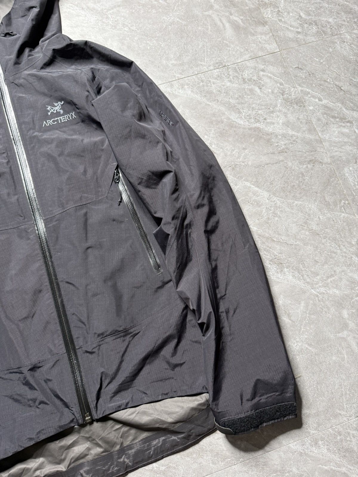 Arc'teryx Arcteryx Beta SL Jacket Size M / US 6-8 / IT 42-44 - 2 Thumbnail