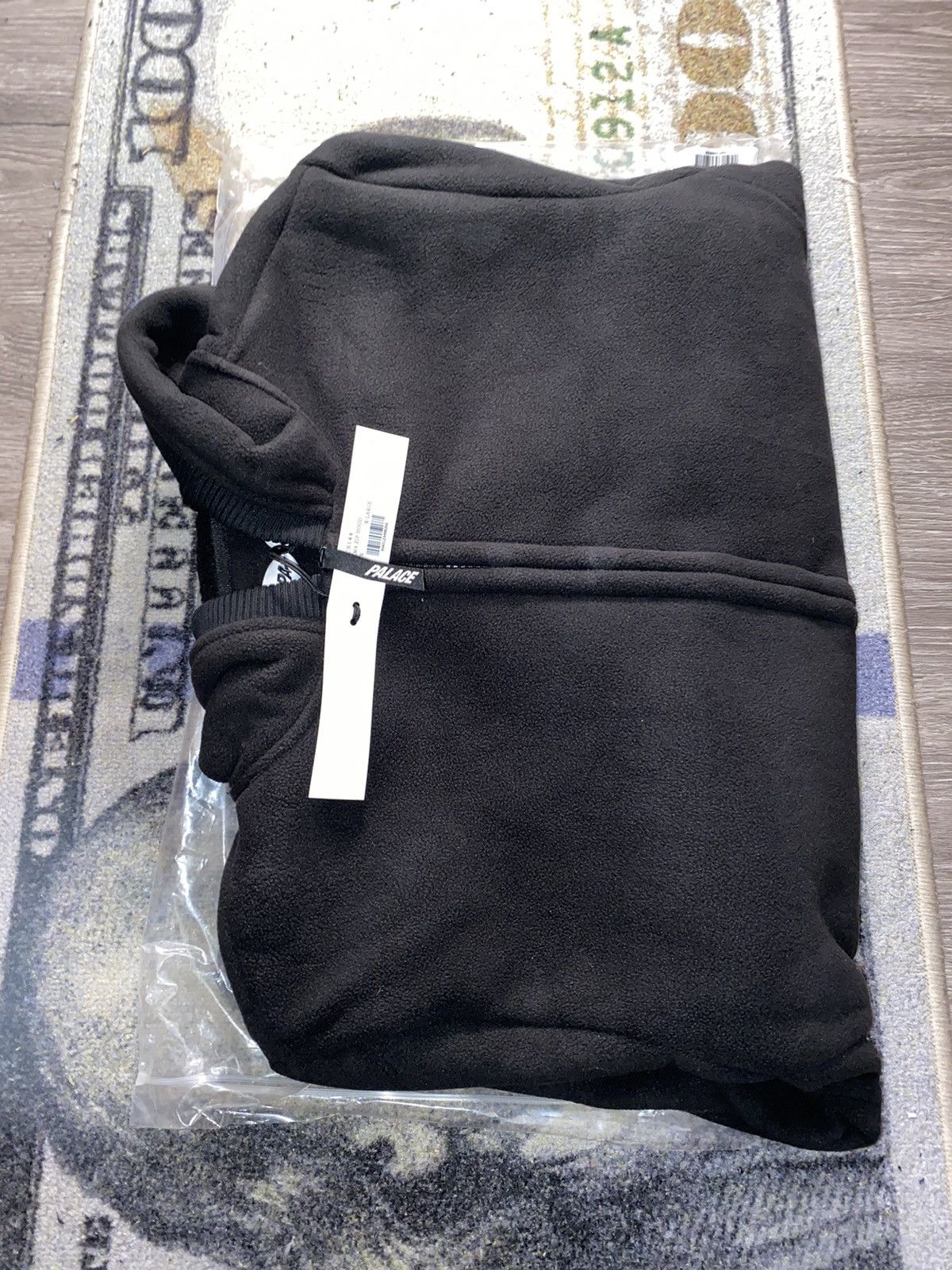 Palace Therma Zip Hood Black