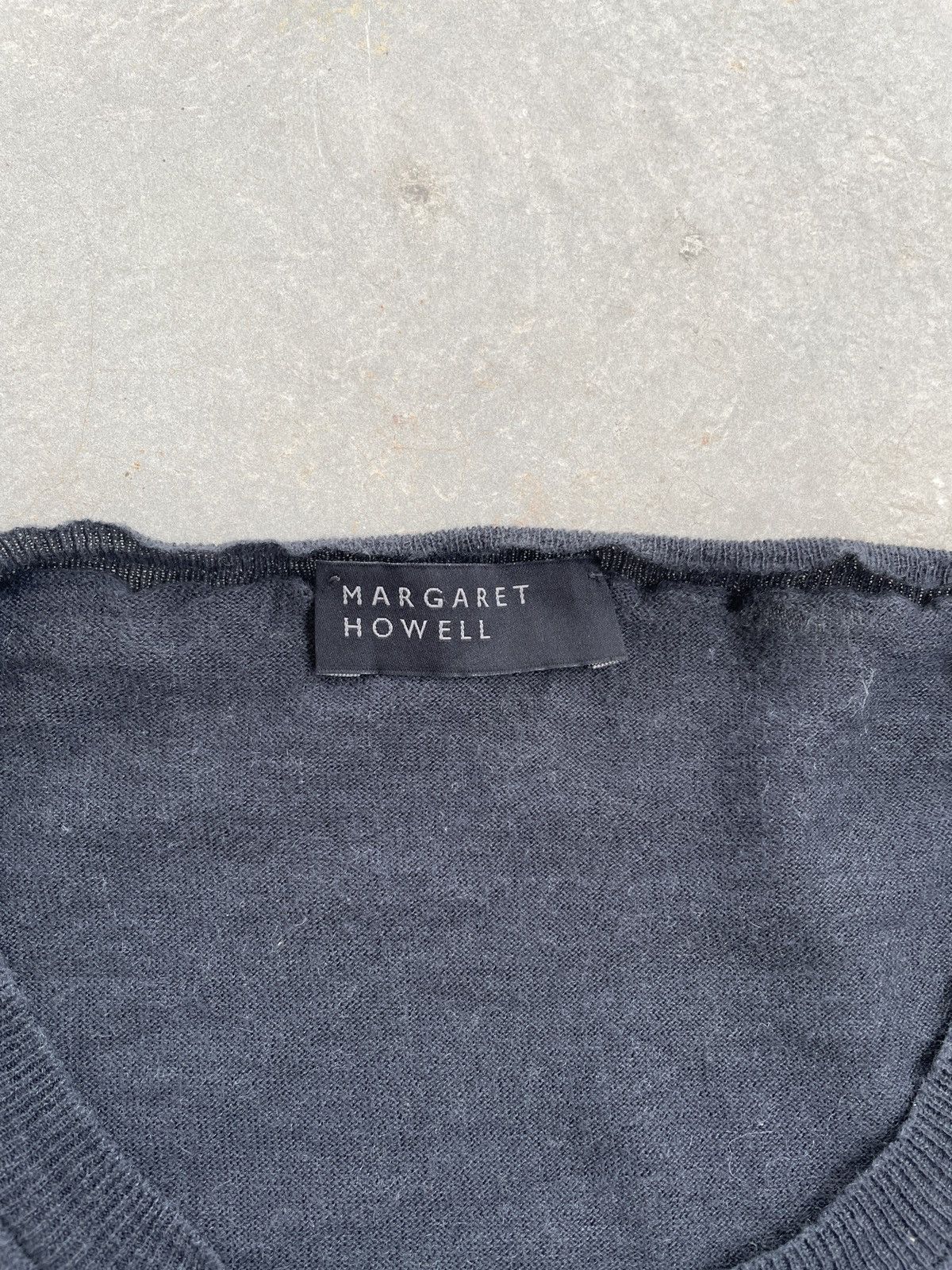 Margaret Howell MARGARET HOWELL HALF HIDDEN BUTTON CARDIGAN Size S / US 4 / IT 40 - 3 Thumbnail