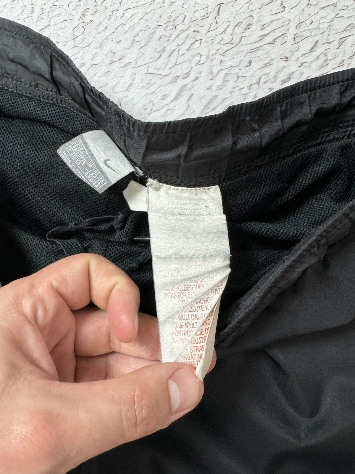 Nike Nike vintage Y2K double swoosh black nylon tightening pants Size US 38 / EU 54 - 12 Thumbnail