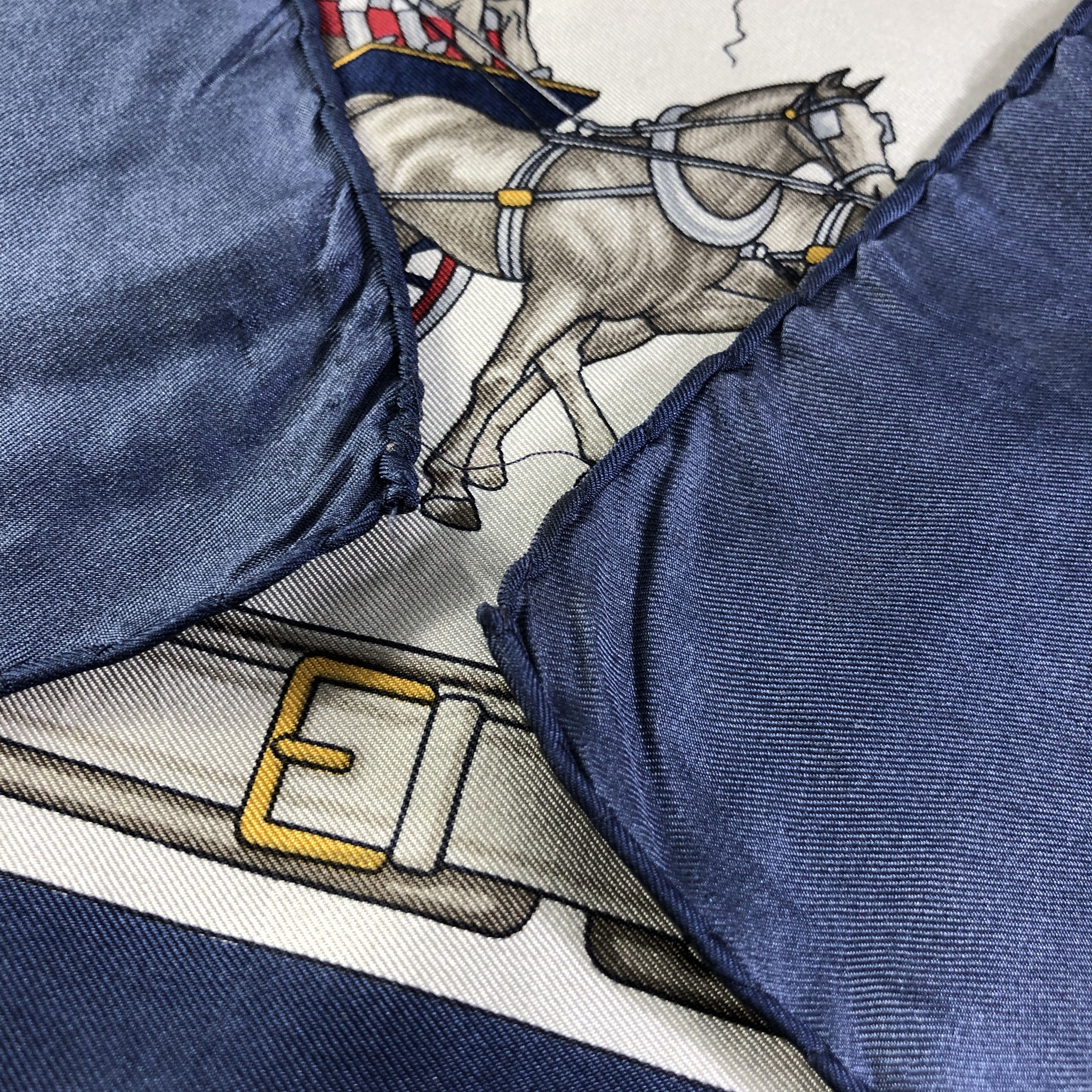 Japanese Brand Classic Carriage Hand Rolled Silk Scarf M1019 Size ONE SIZE - 5 Thumbnail