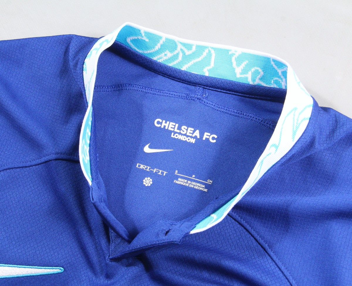 Nike Nike x Chelsea London Soccer Football Jersey Shirt England S Size US S / EU 44-46 / 1 - 4 Thumbnail