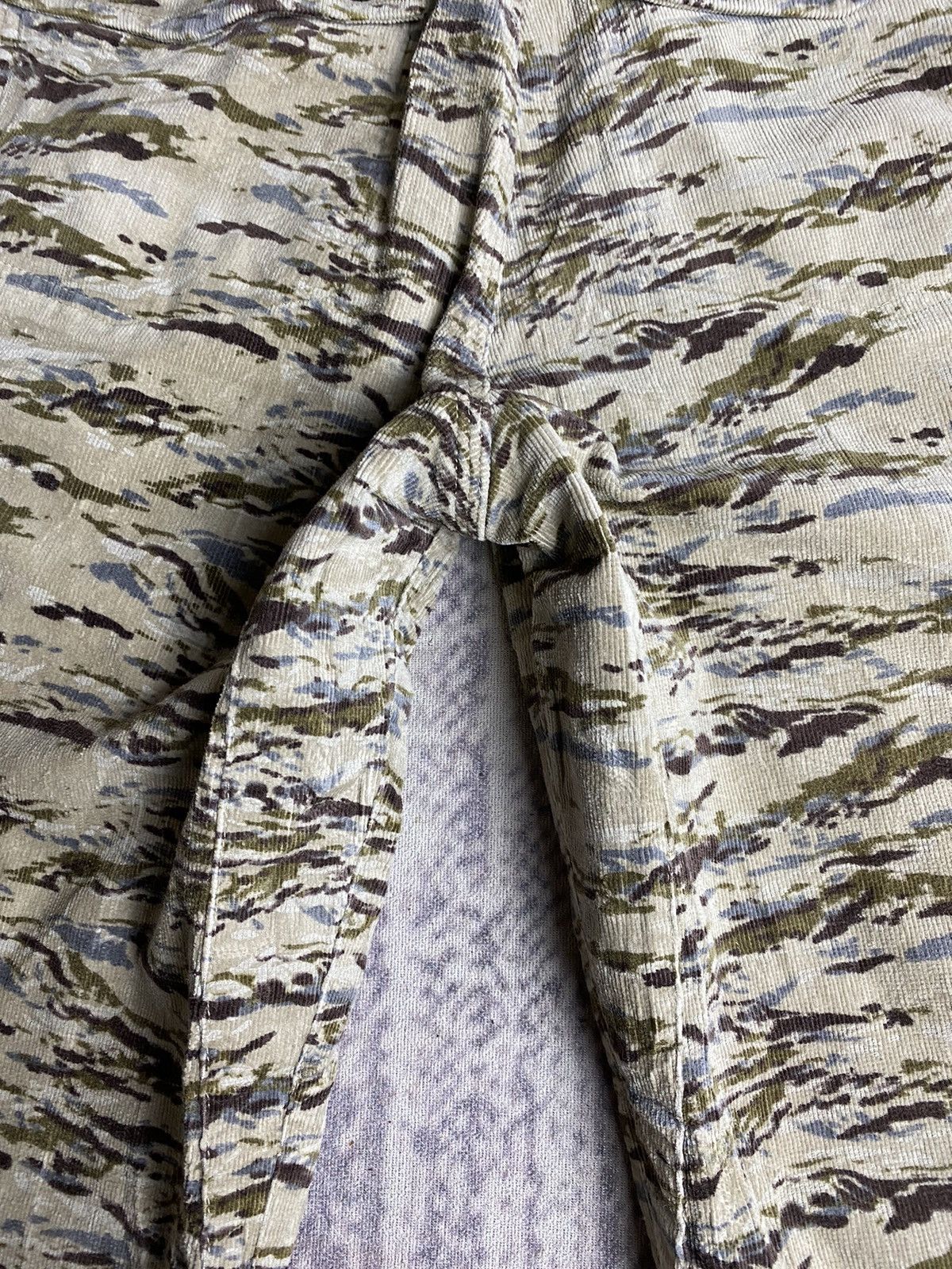 Oakley Oakley camo tactical multipocket bondage corduroy cargo pant Size US 34 / EU 50 - 9 Thumbnail