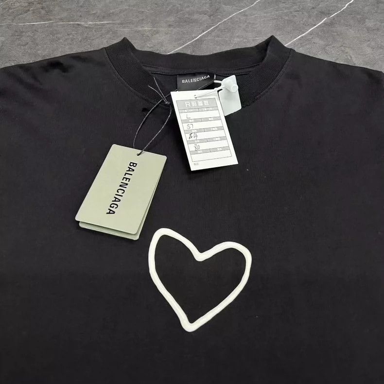 Balenciaga Balenciaga Short sleeves with cursive letters on the back Size US L / EU 52-54 / 3 - 4 Thumbnail