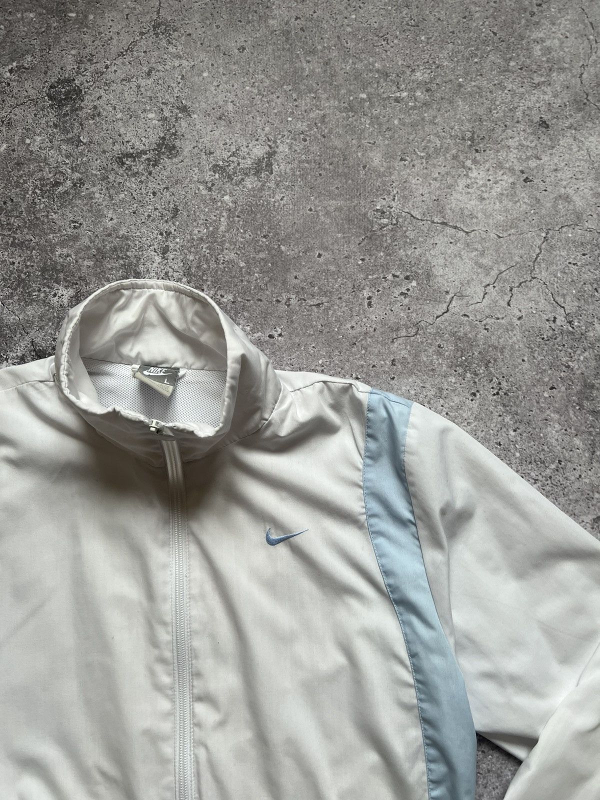 Vintage Vintage Nike Nylon TrackSuit Y2K Swoosh White Blue Women's Size L / US 10 / IT 46 - 4 Thumbnail