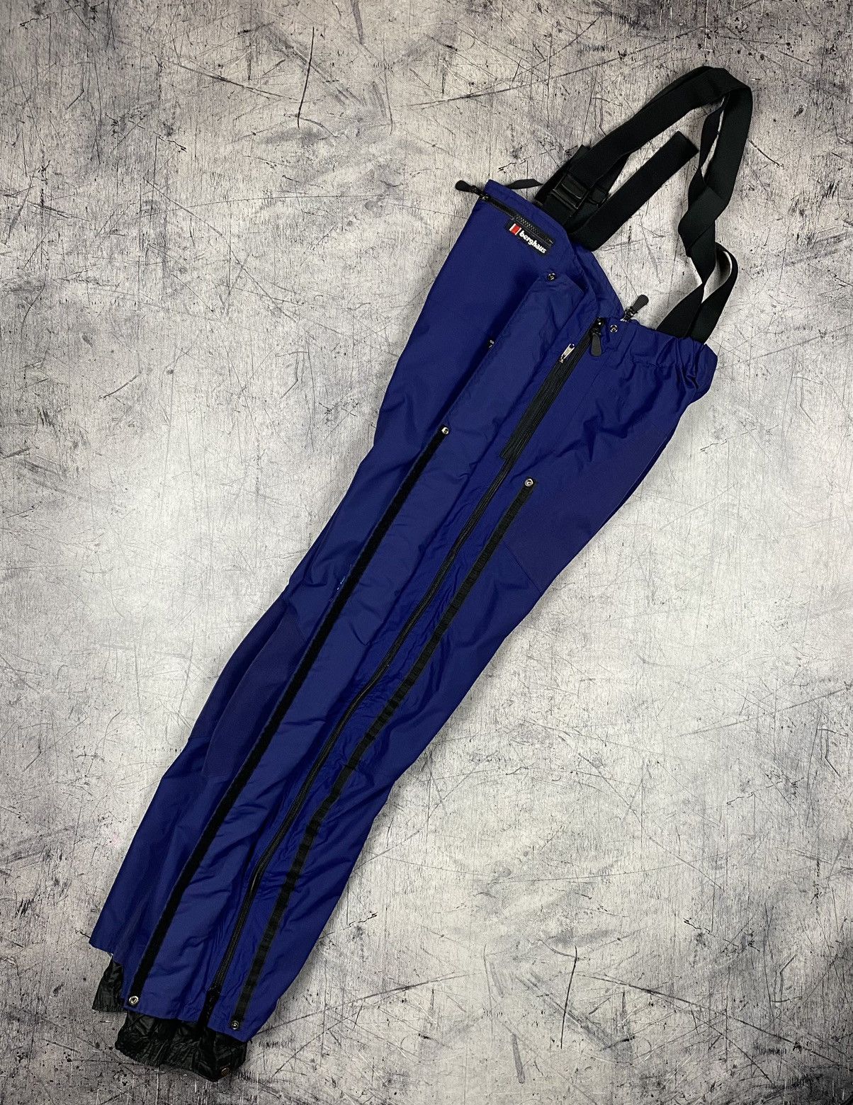 Berghaus Vintage Berghaus Extreme 7000 Gore Tex Ski Pants Size US 31 - 19 Thumbnail
