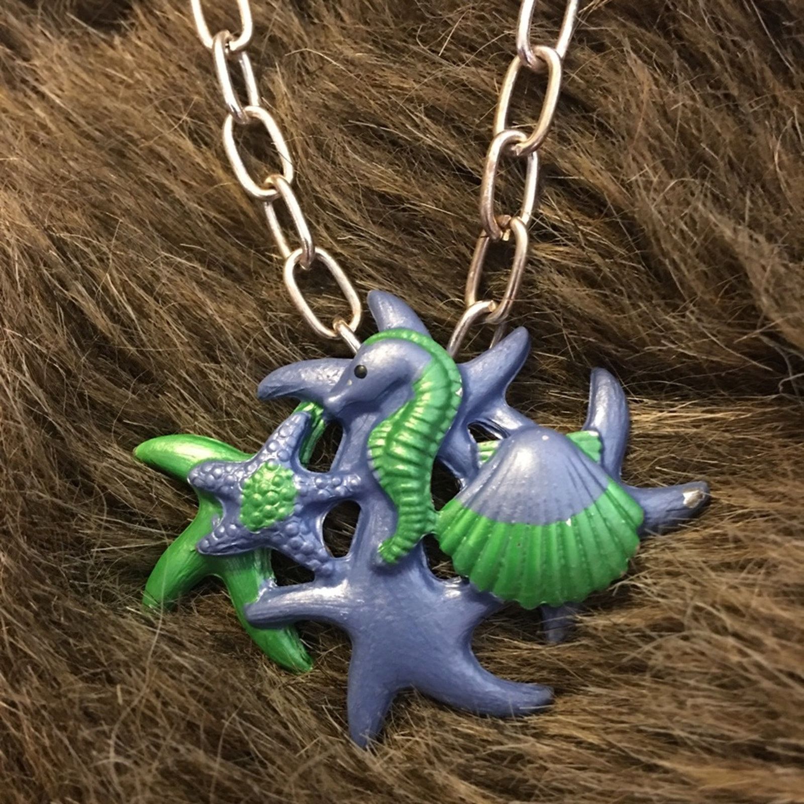 Jewelry Seahorse and shell painted metal jewelry set Size ONE SIZE - 7 Thumbnail